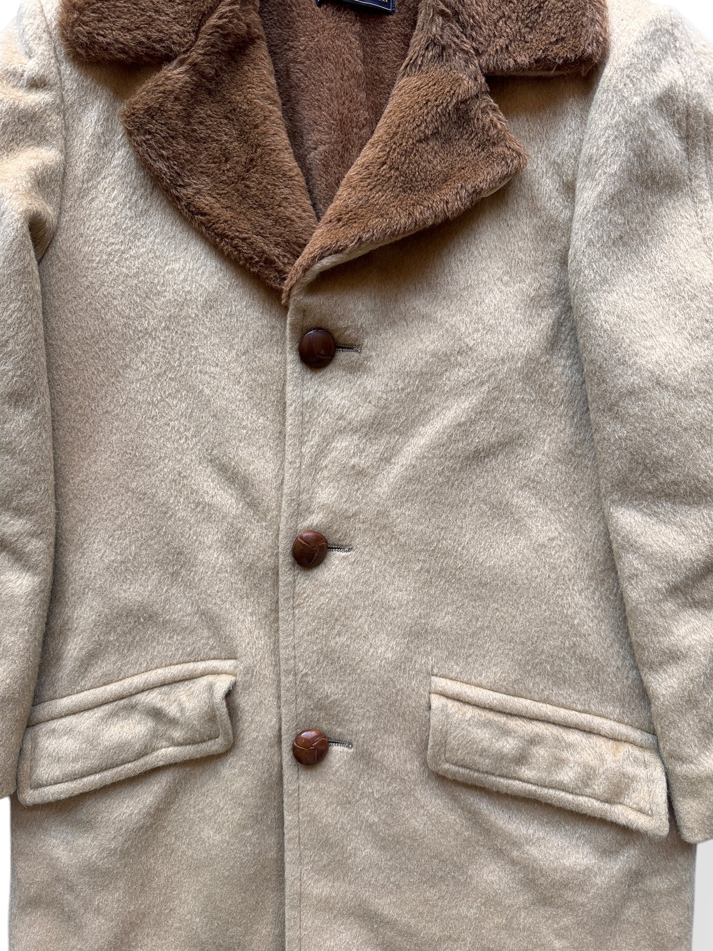 Front Close Up of Vintage Sir Pendleton Camelhair Lined Jacket SZ M