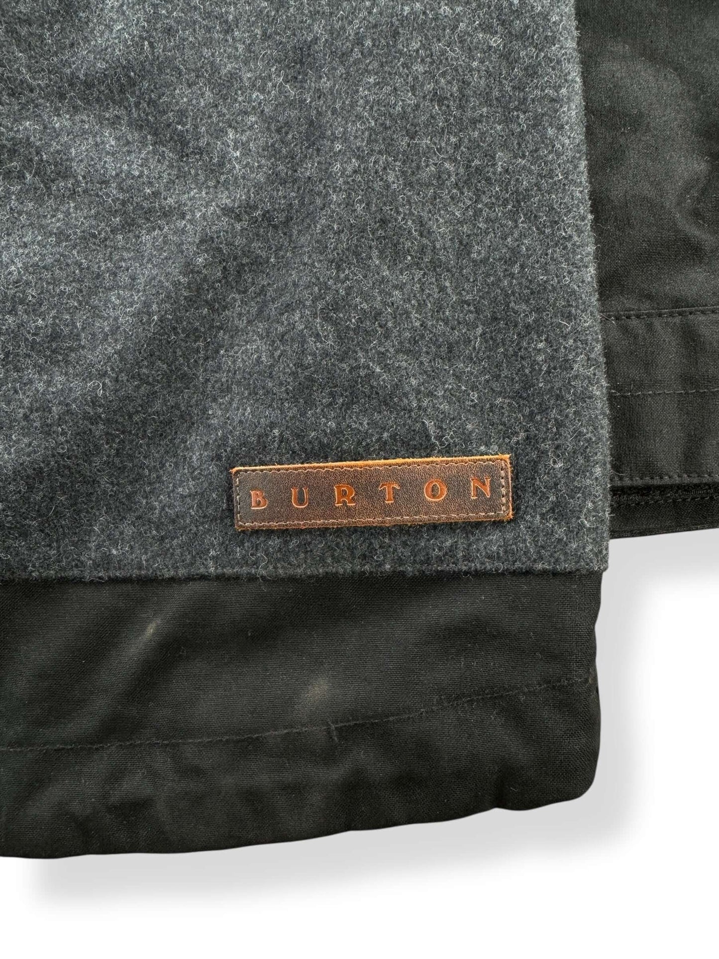 Burten Label on Filson x Burton Hellbrook Jacket SZ M
