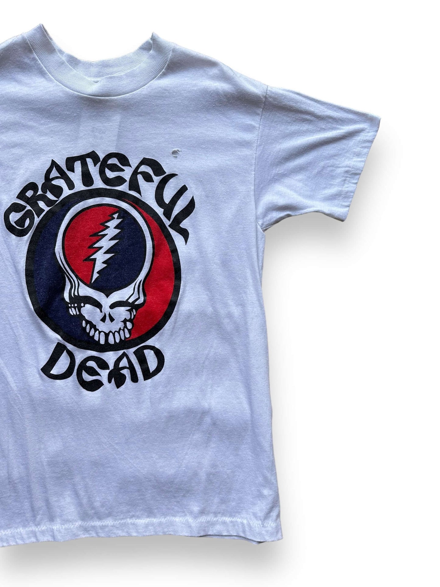 Front Left View of Vintage Grateful Dead Tee SZ L | Vintage Grateful Dead Tee Seattle | Barn Owl Vintage