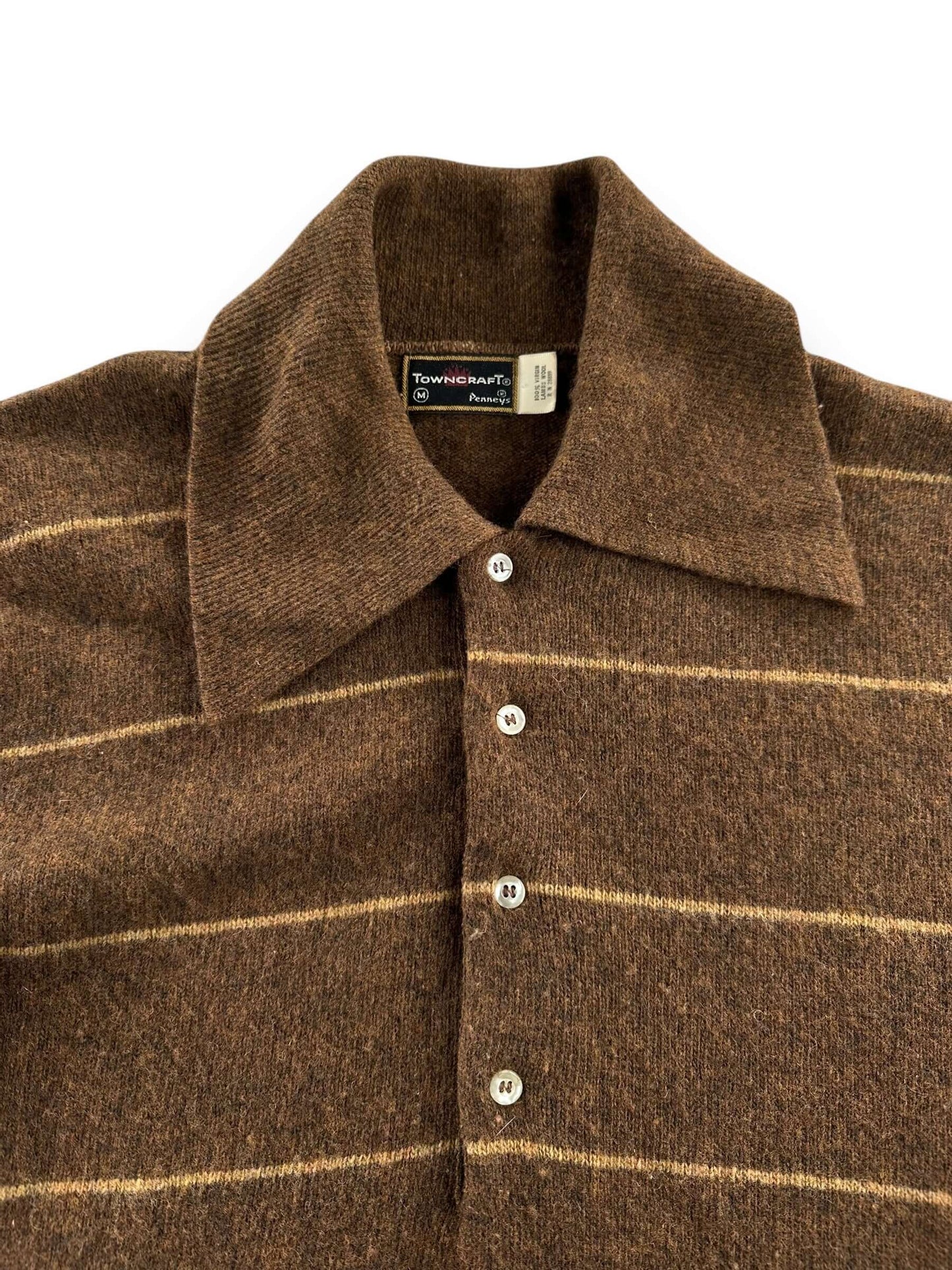 Collar View of Vintage Towncraft Penney's Lambs Wool Sweater SZ M