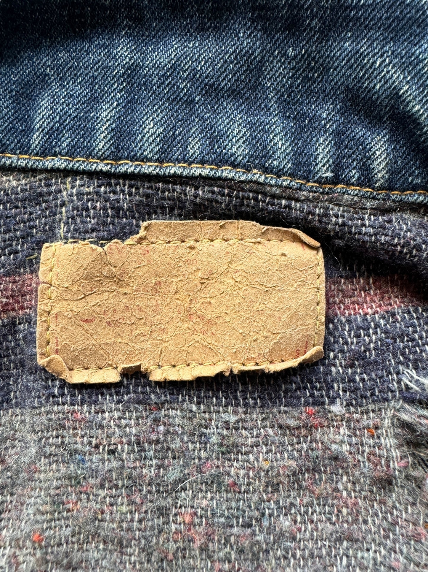 Tab on Vintage Big "E" Levis Blanket Lined Type III Trucker Jacket SZ M AS IS