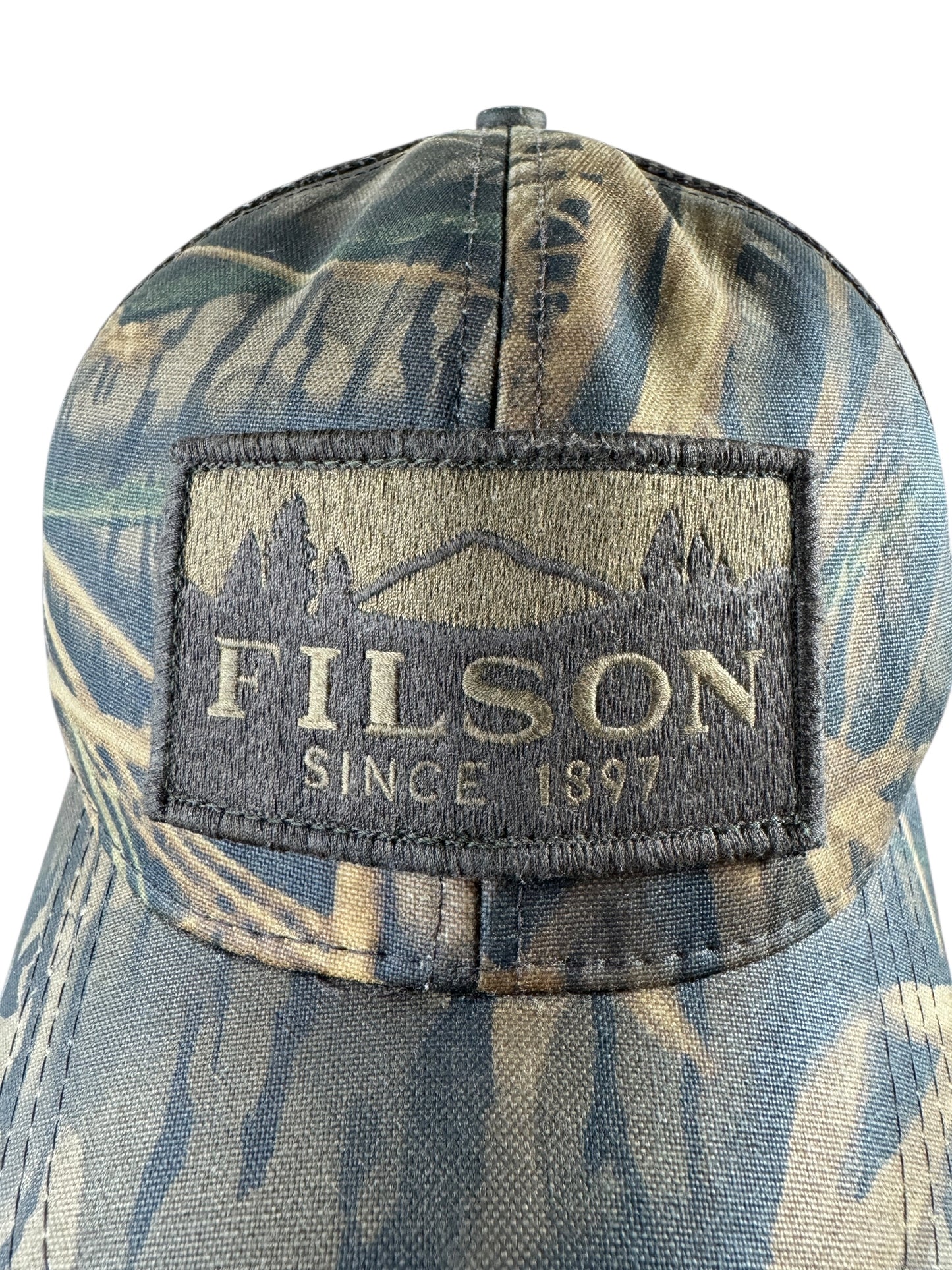 Front Label on Modern Filson Mossy Oak Trucker Hat OS