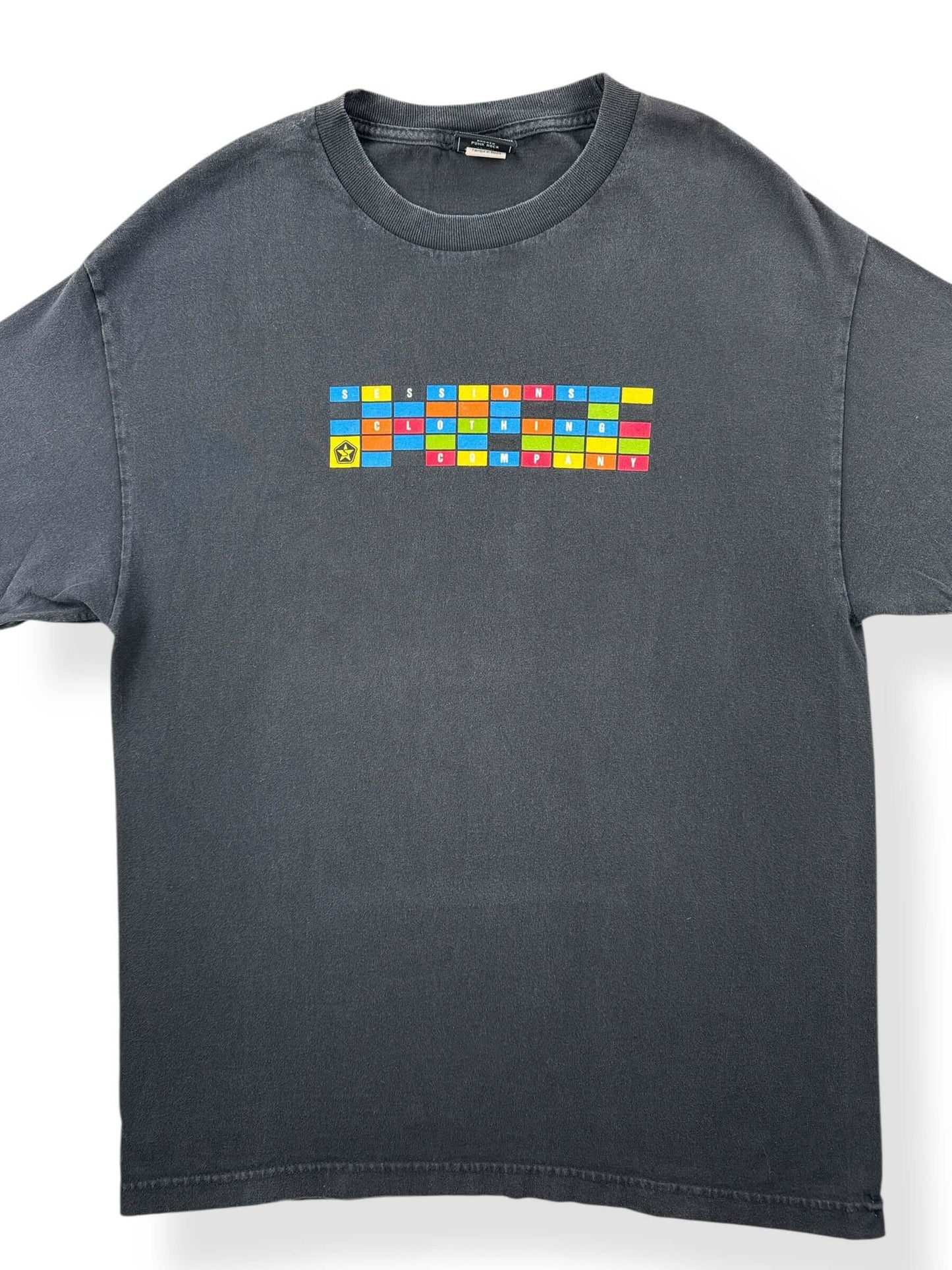 Front Close Up of Sessions Clothing Co Tee SZ L