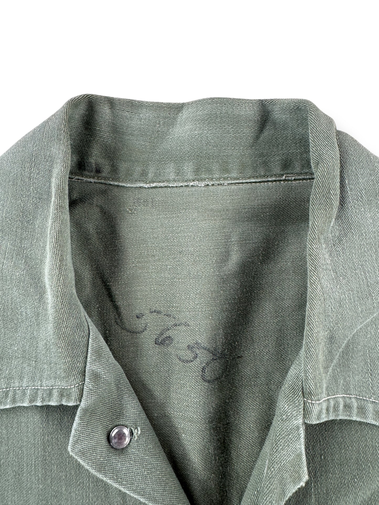Missing Tag on Vintage 13 Star Military Top SZ M