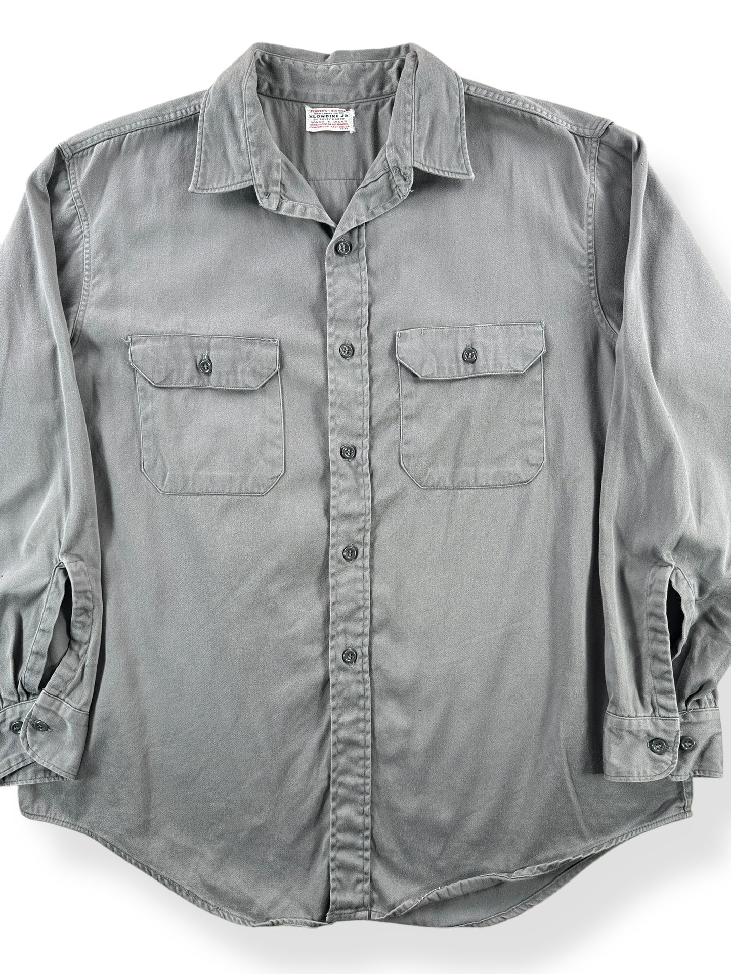 Front Close Up of Vintage Penney's Big Mac Grey Klondike Jr Combed Cotton Shirt SZ XL
