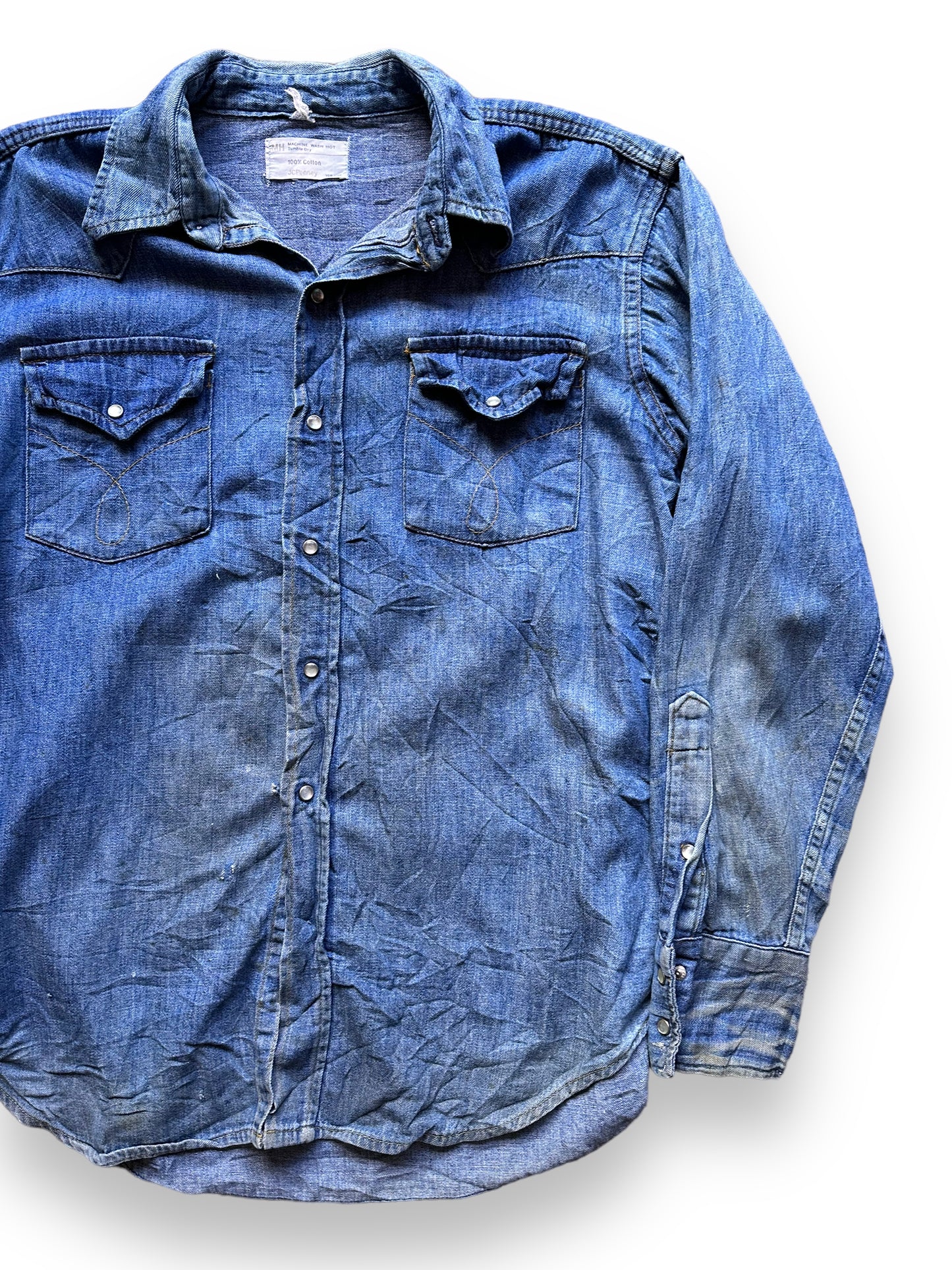Front Left View on Vintage JC Penney Denim Pearl Snap SZ L | Vintage Denim Western Wear Seattle | Barn Owl Seattle