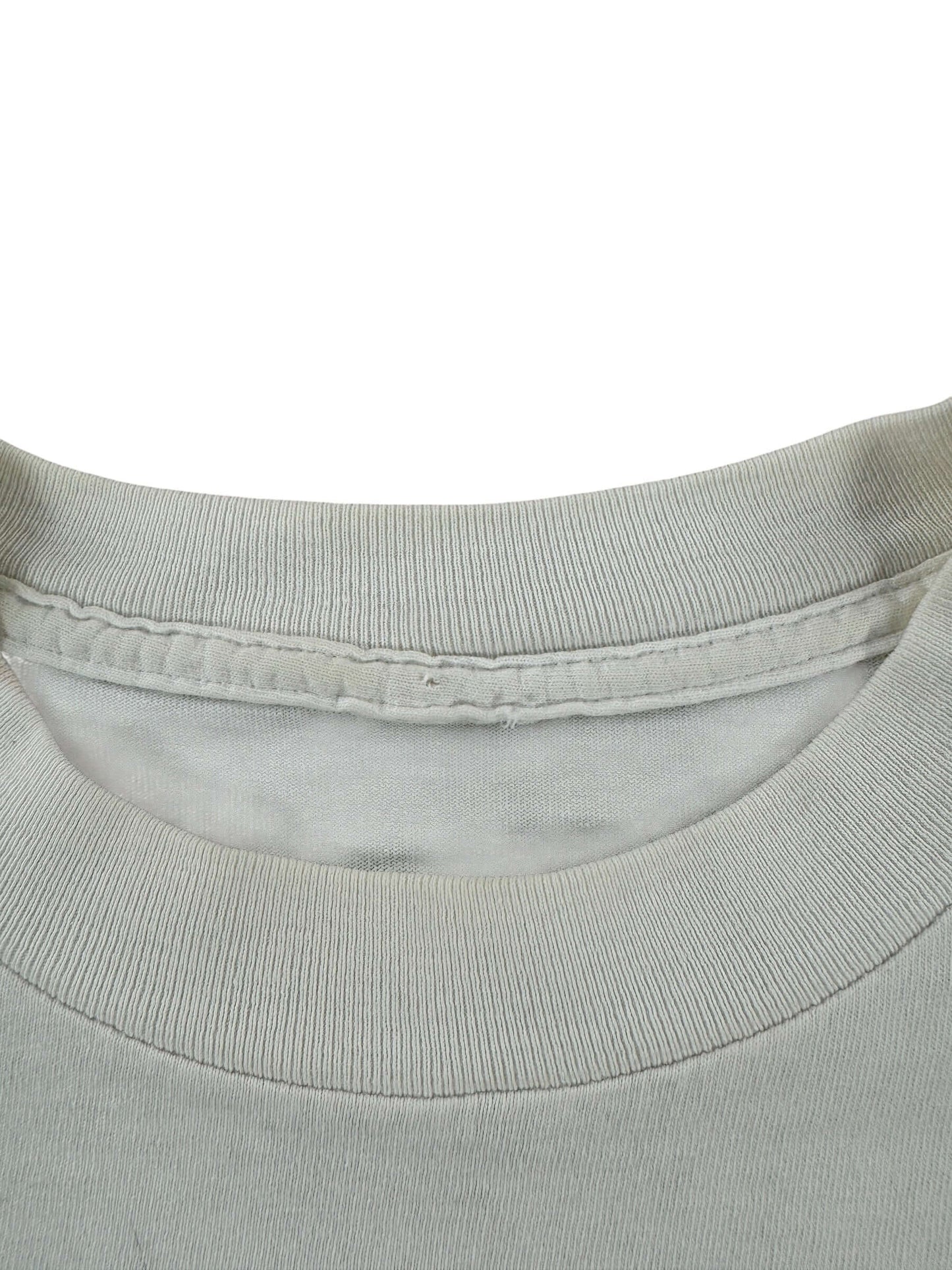 Missing Tag on Vintage Hootie and The Blowfish Tee SZ M