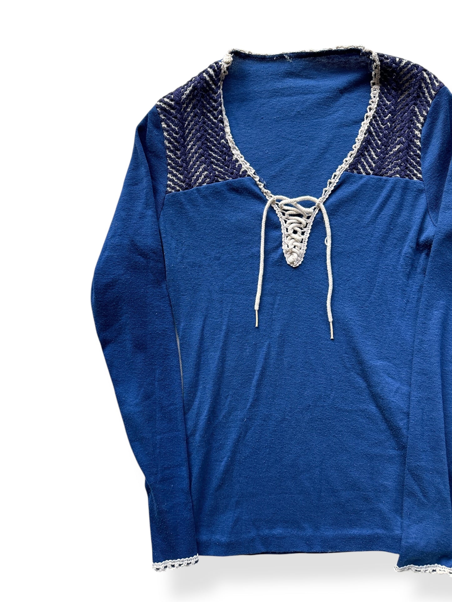 Front Right of Vintage Ladies Boho Drawstring Top SZ XS