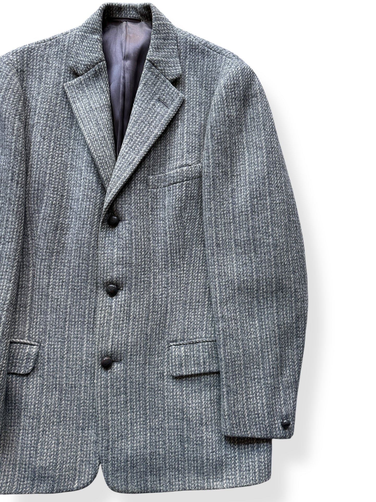 Front Left of Vintage Harris Tweed Jacket SZ S