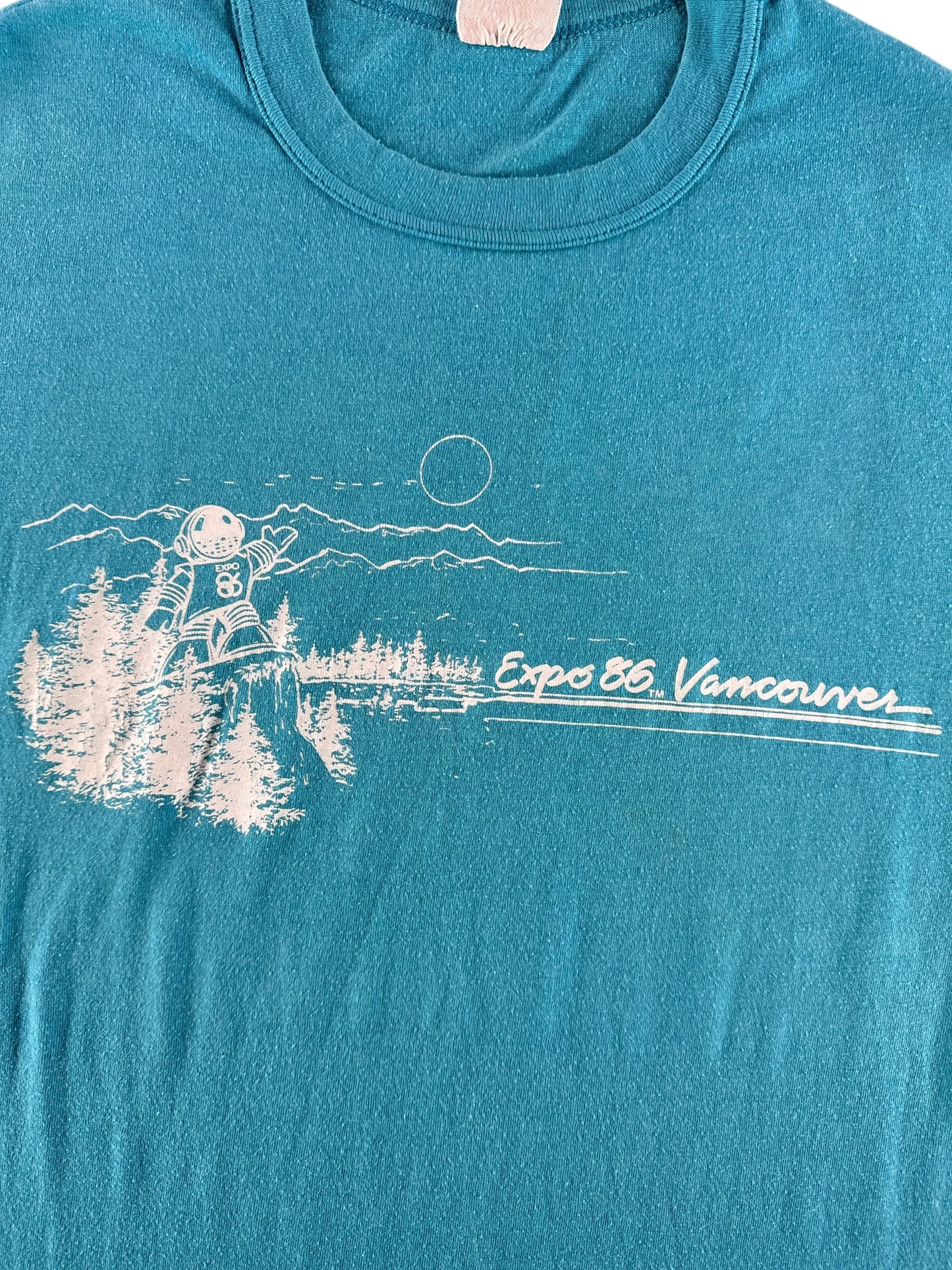 Front Graphic of Vintage Expo 86 Vancouver Tee SZ S