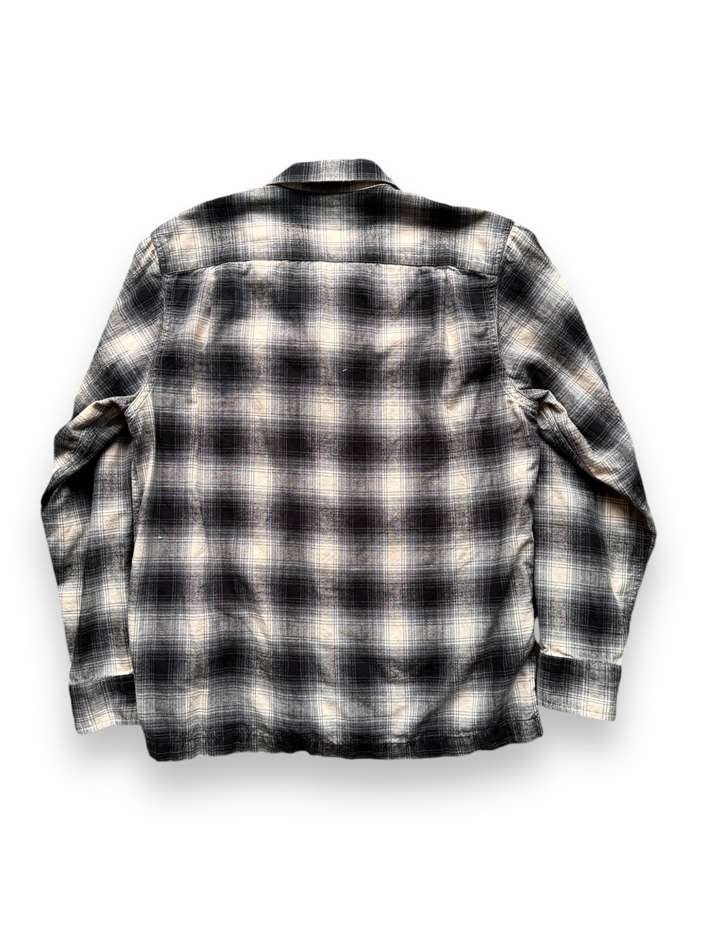 back of Filson Shadowplaid Elk Heights Flannel SZ S