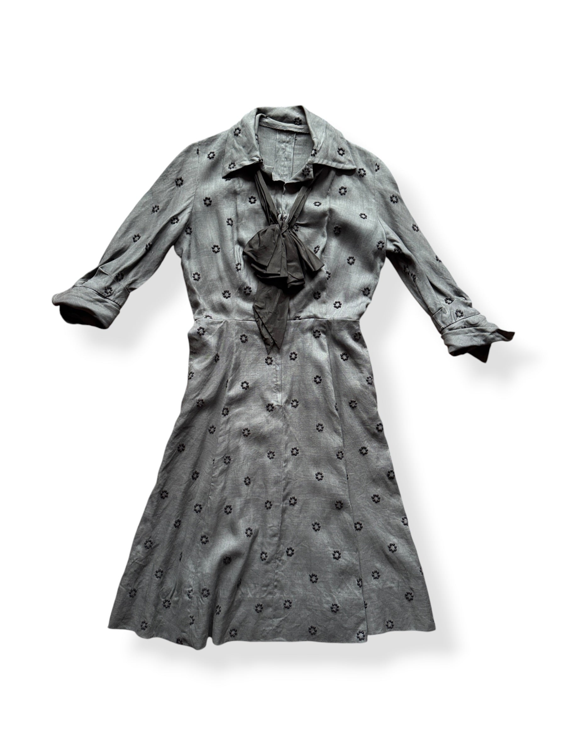 grey vintage dress 1940s Embroidered SZ L – The Barn Owl Vintage Goods victorian vintage princess dress