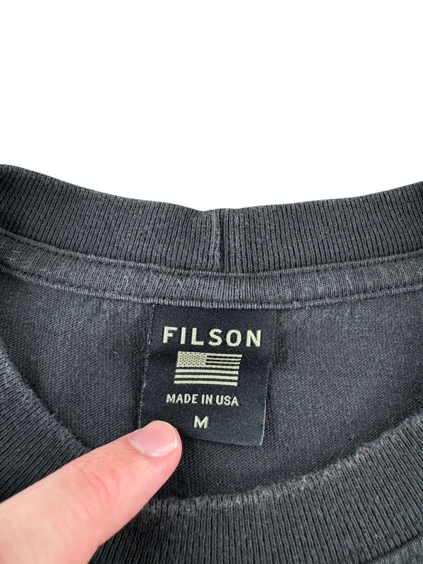 Tag on Filson Polar Bear Long Sleeve Pioneer Long Sleeve Tee SZ M