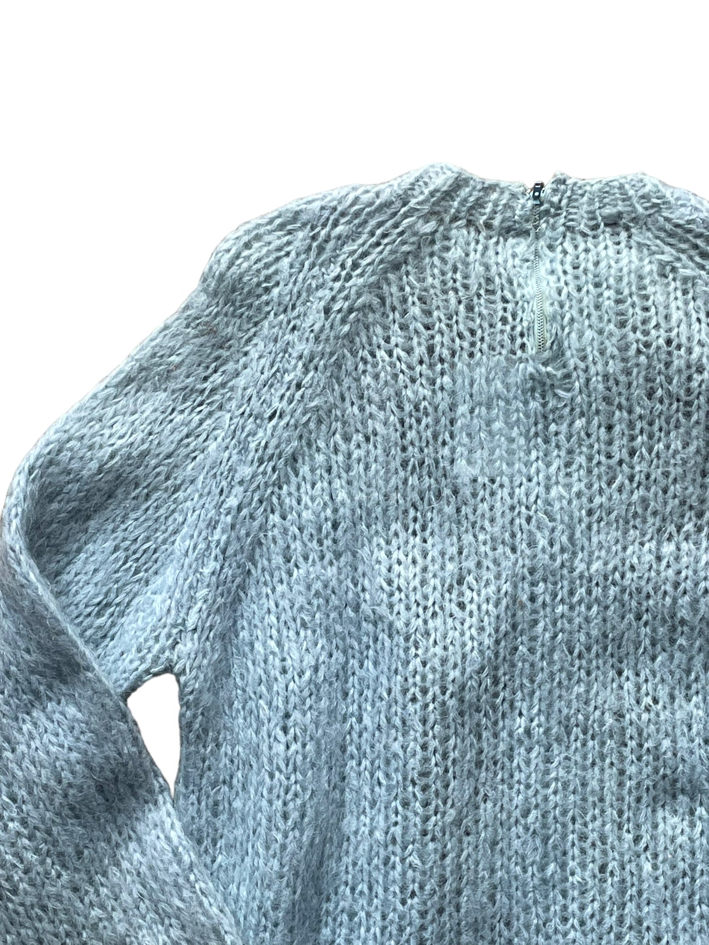 Back left shoulder view of Vintage 1950s Mohair Cable Knit Sweater SZ L | Barn Owl Sweaters | Seattle Vintage