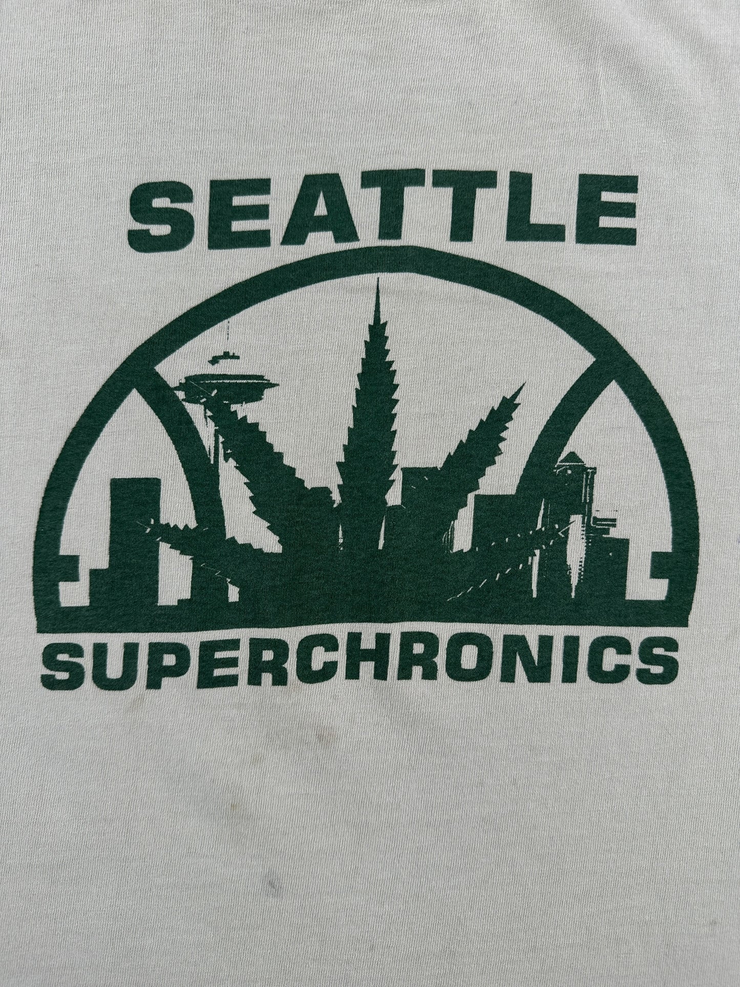 Front Graphic of Vintage 90s Seattle Super Chronics Tee SZ XL
