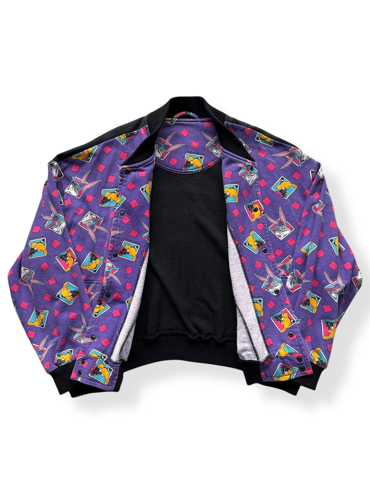 Inside of Vintage Looney Tunes Bomber SZ XXL