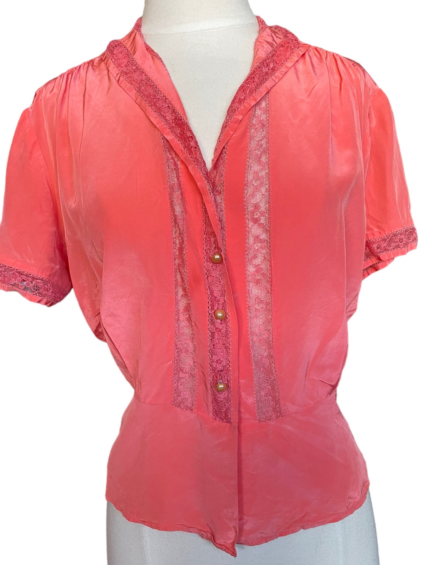 Front view of Vintage 1940s Satin Coral Blouse | Seattle True Vintage | Barn Owl Ladies Vintage