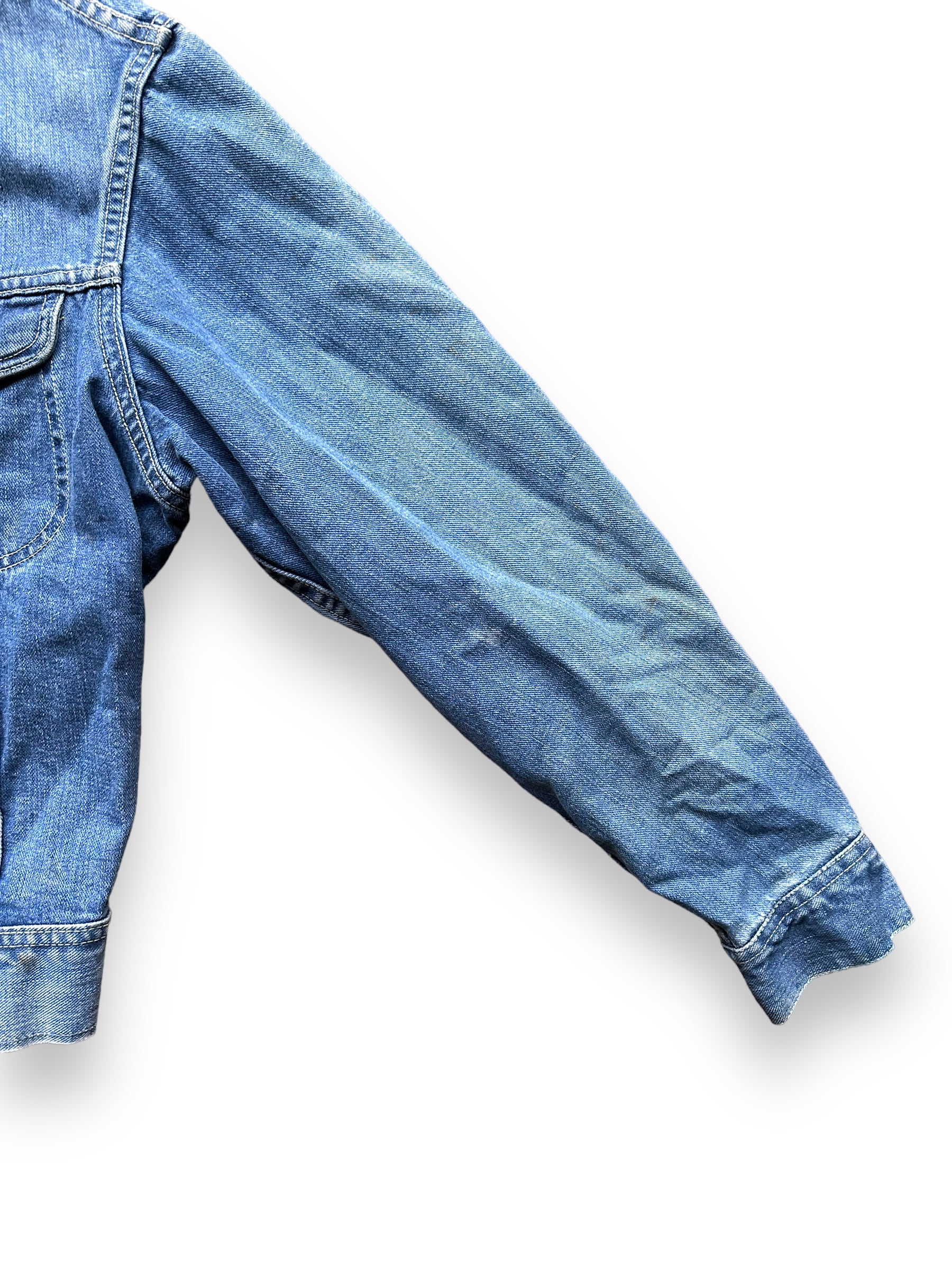 Left Sleeve View of Vintage Chainstitched Stillman Ranch Lee 101-J SZ 46 | Vintage Lee Denim Seattle | Barn Owl Vintage Seattle