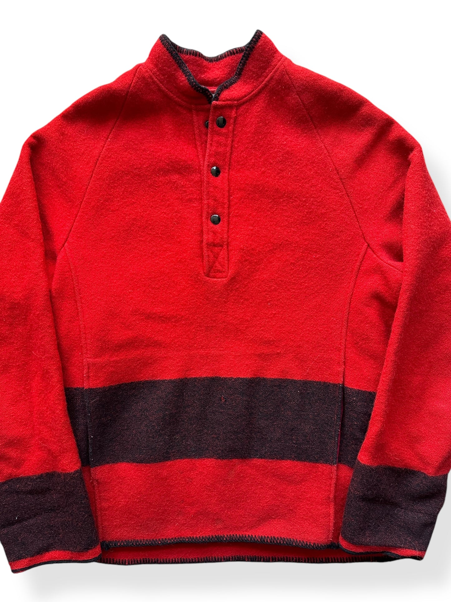 Front Close Up of Vintage Woolrich Hudson's Bay Blanket Pullover Jacket SZ L