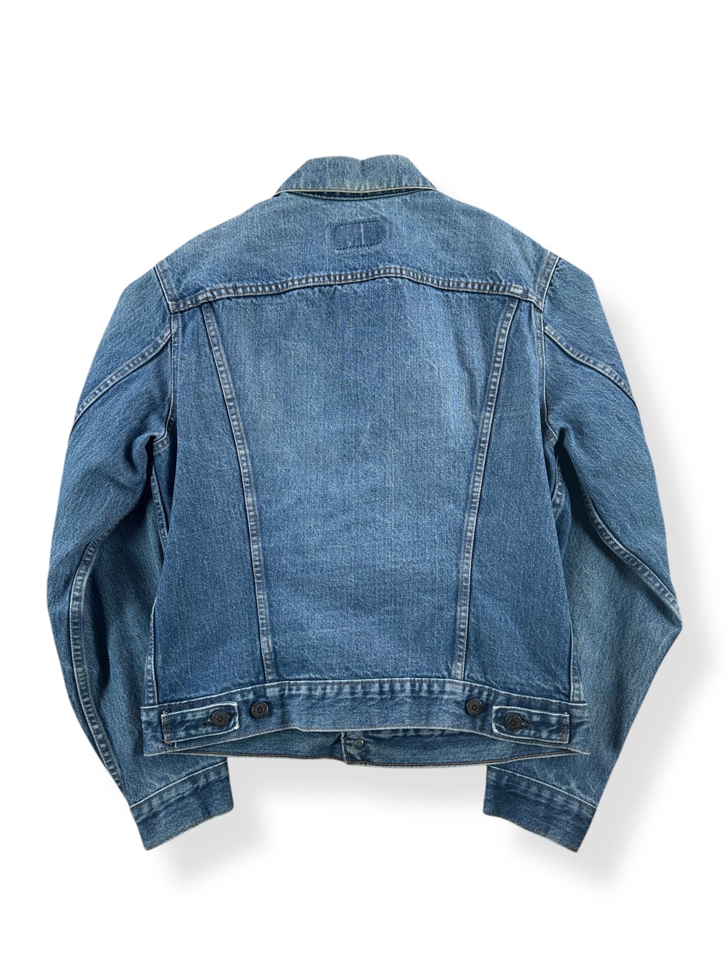 Back of Vintage Levi's 4 Pocket Trucker Jacket SZ 42L