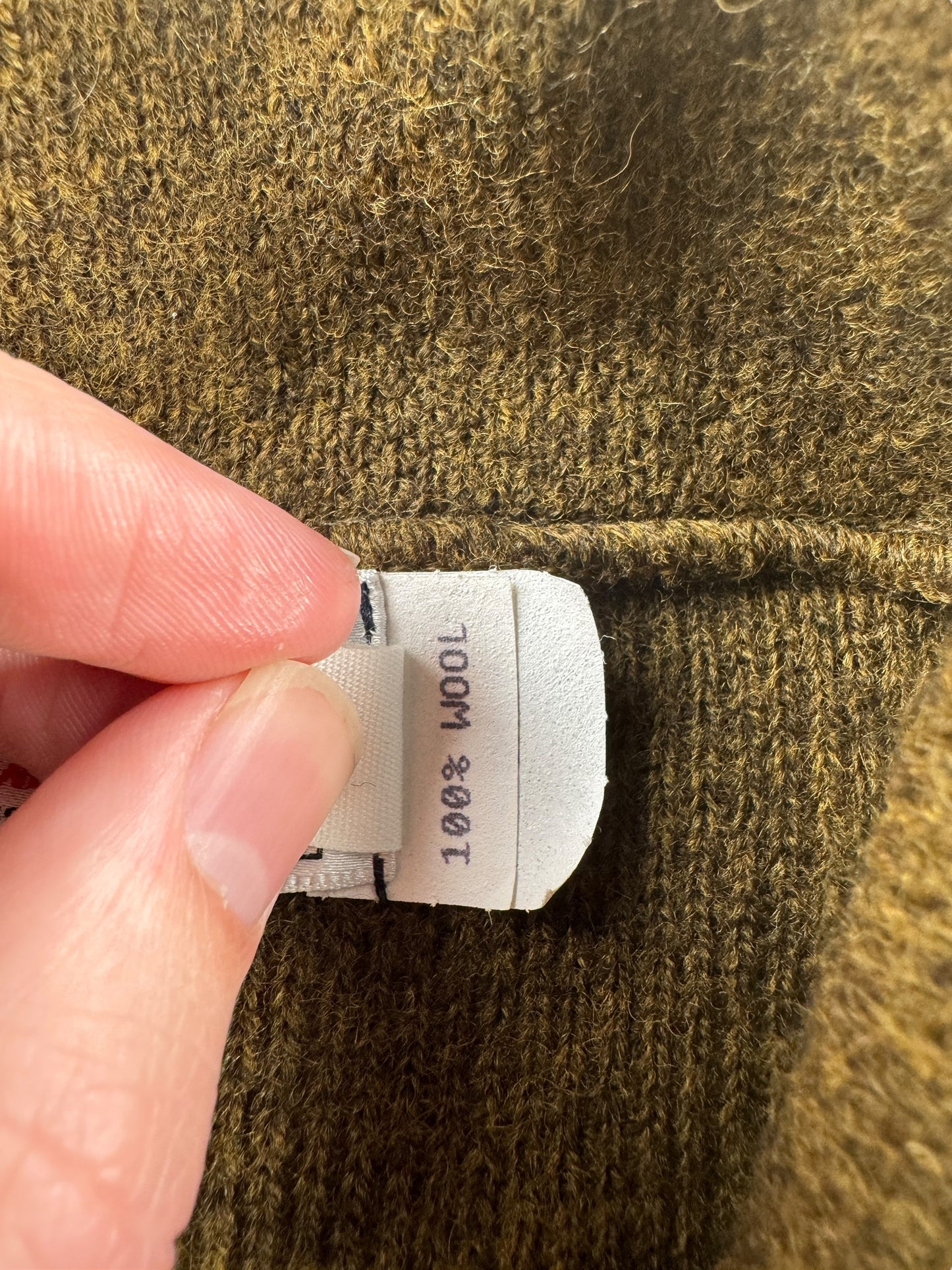 Wool Label on Vintage Columbia Knit Wool Pullover SZ L