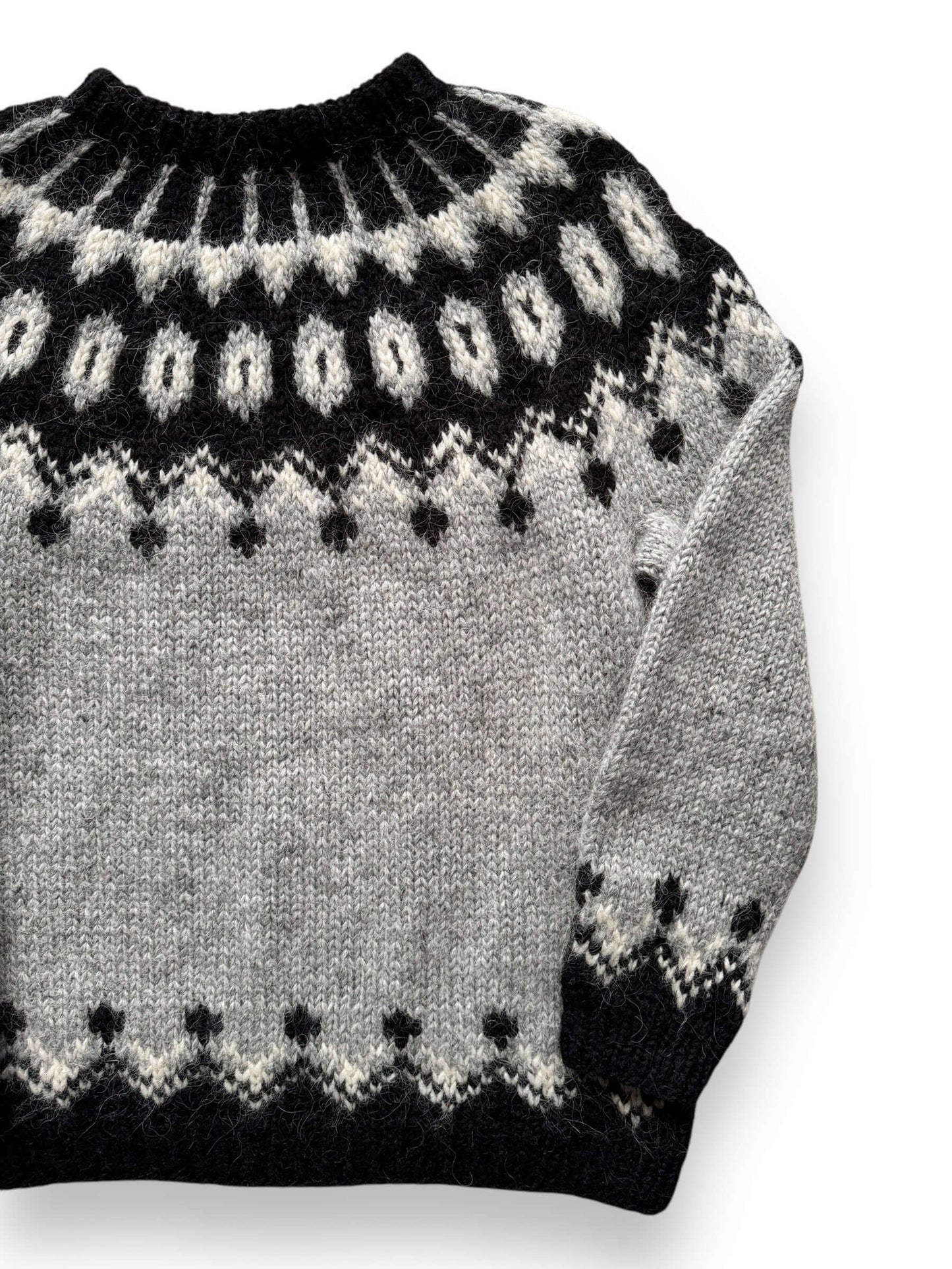 front left of Vintage Black and Grey Icelandic Wool Sweater SZ XL