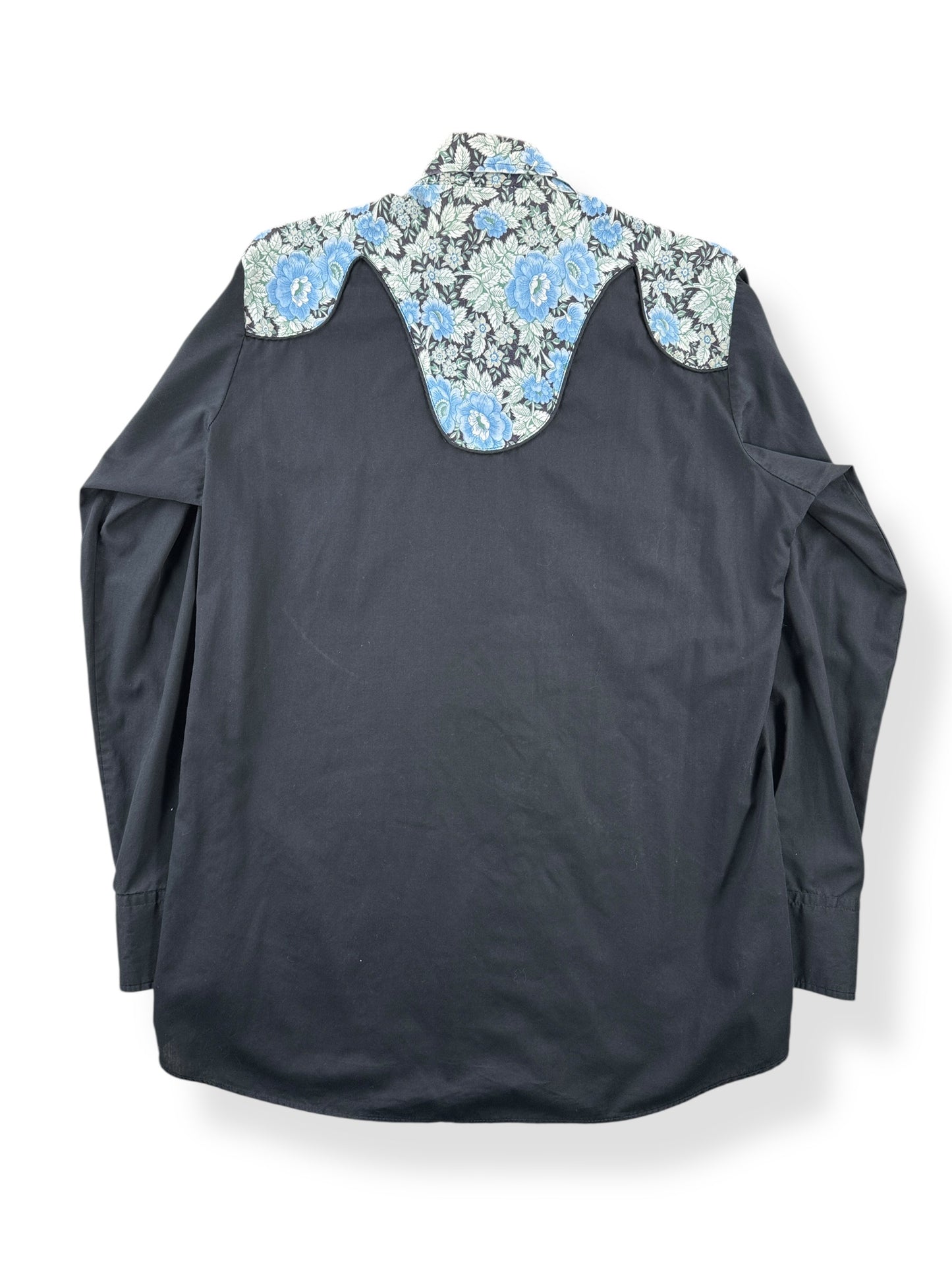 Back of Vintage Miller Western Wear Floral Pearl Snap SZ L