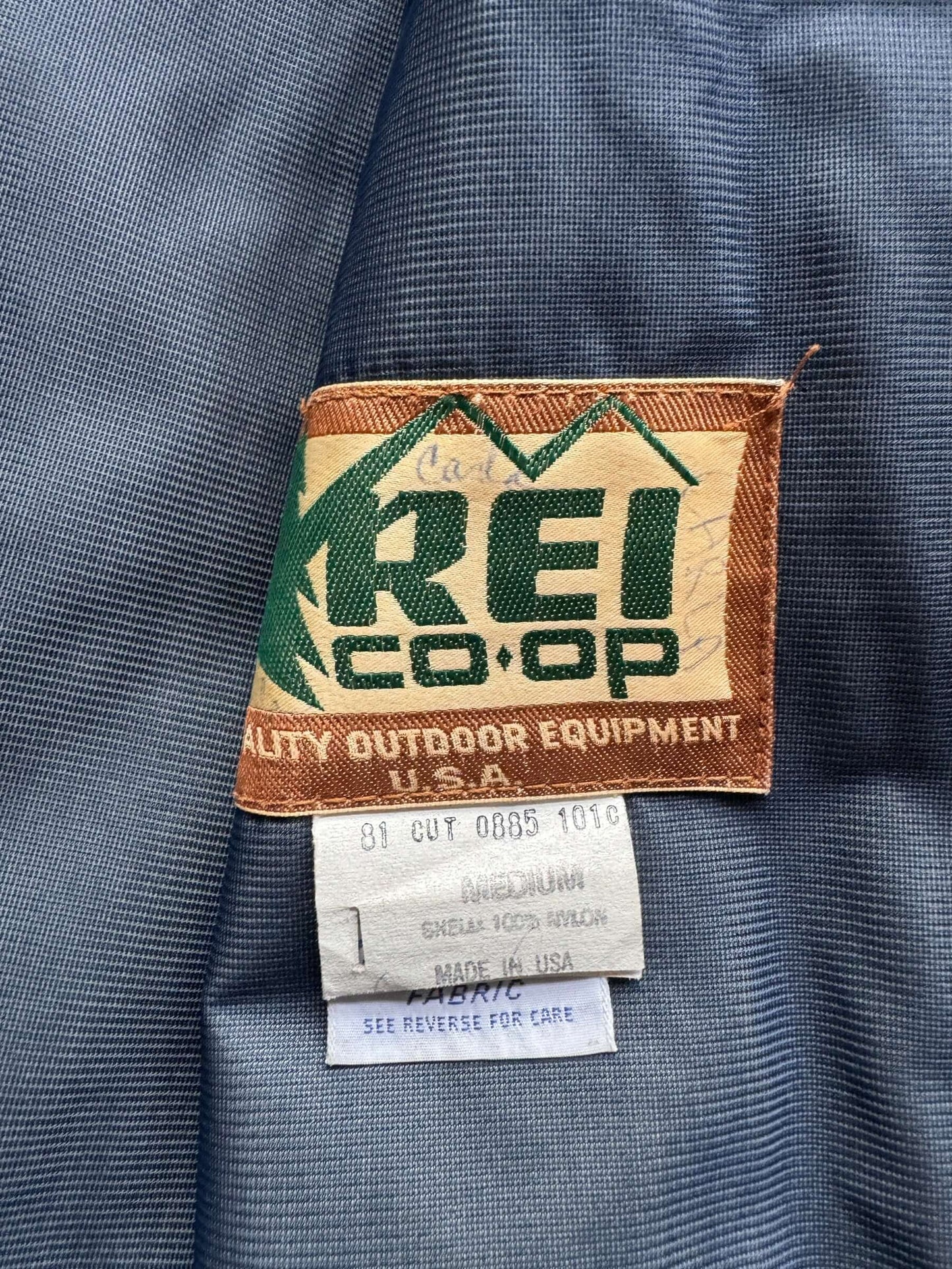 Tag on Vintage REI Rain Parka SZ M