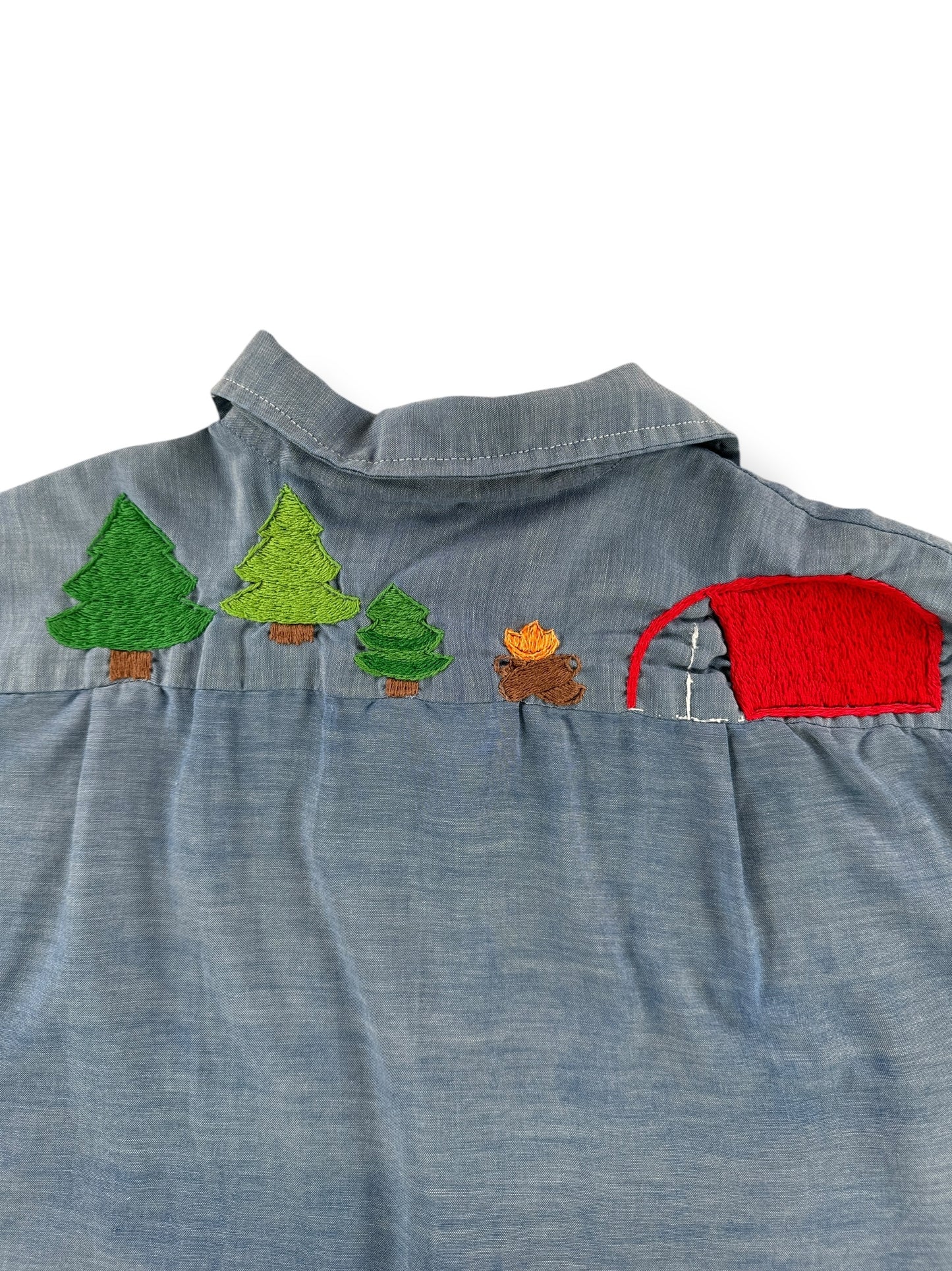 Camping Embroidery on Vintage Embroidered Short Sleeve Chambray Shirt SZ M