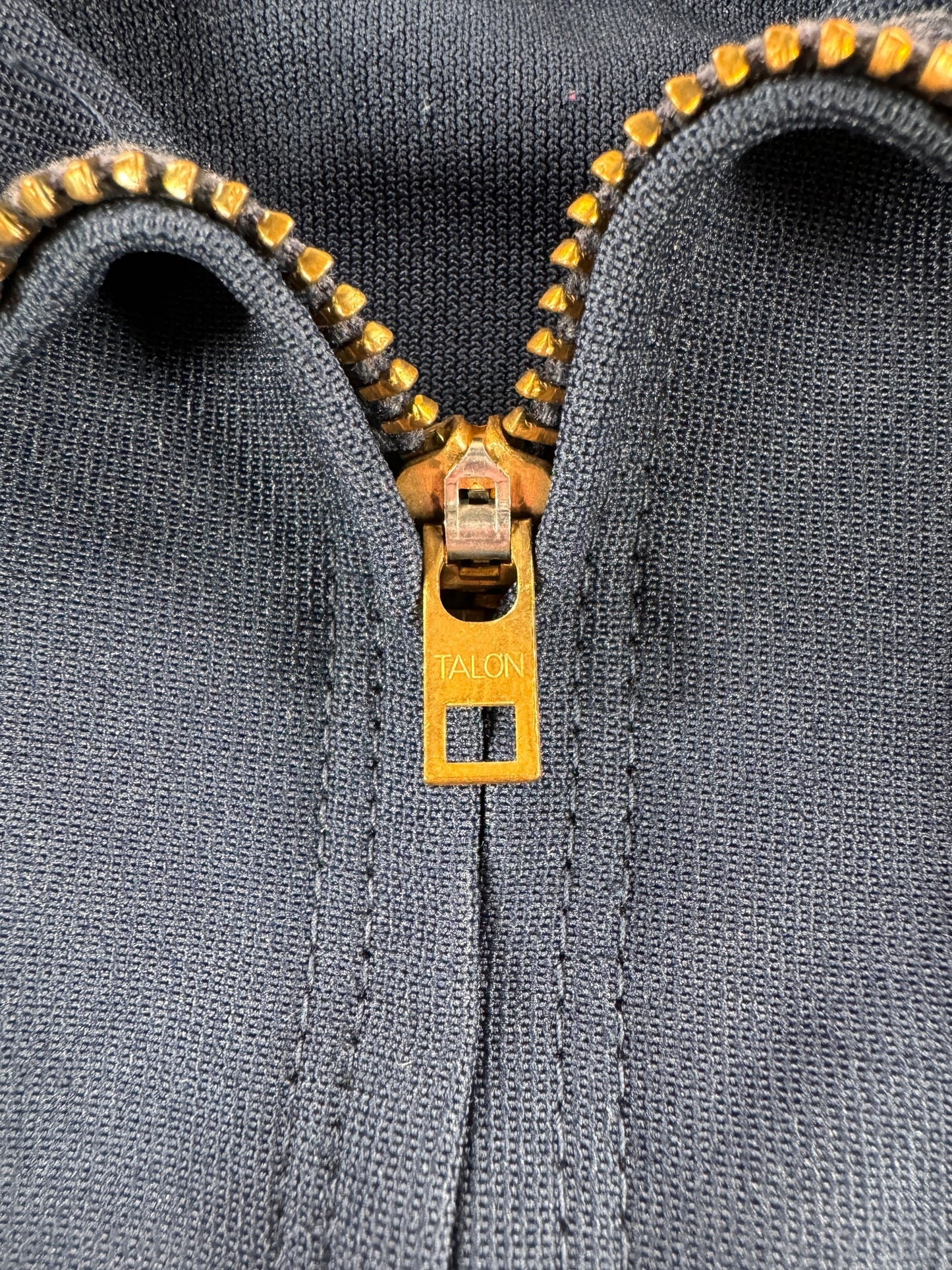 Zipper on Vintage Wrangler Gas Station Jacket SZ 46