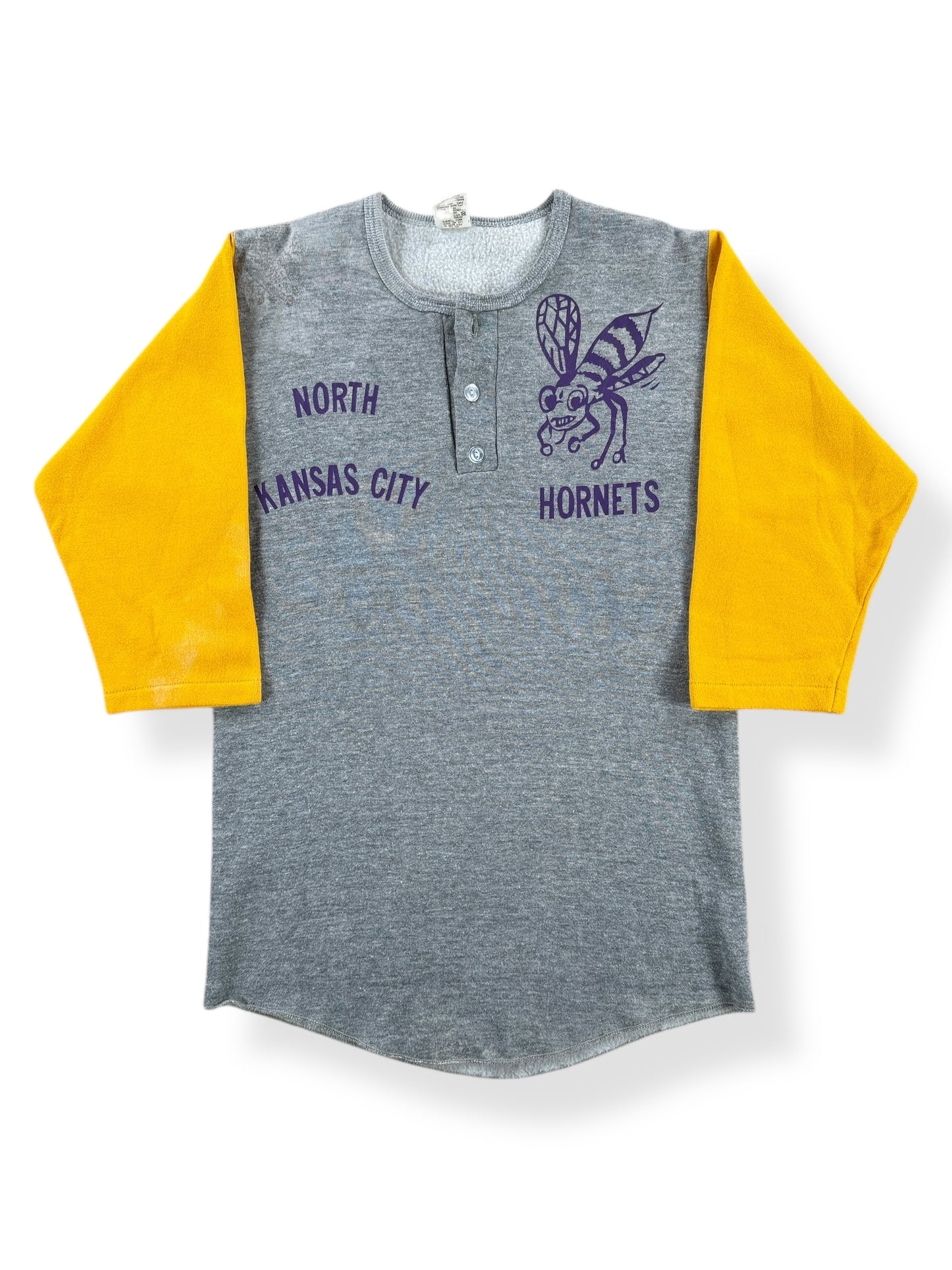 Front of Vintage North Kansas City Hornets Russell Henley Shirt SZ S