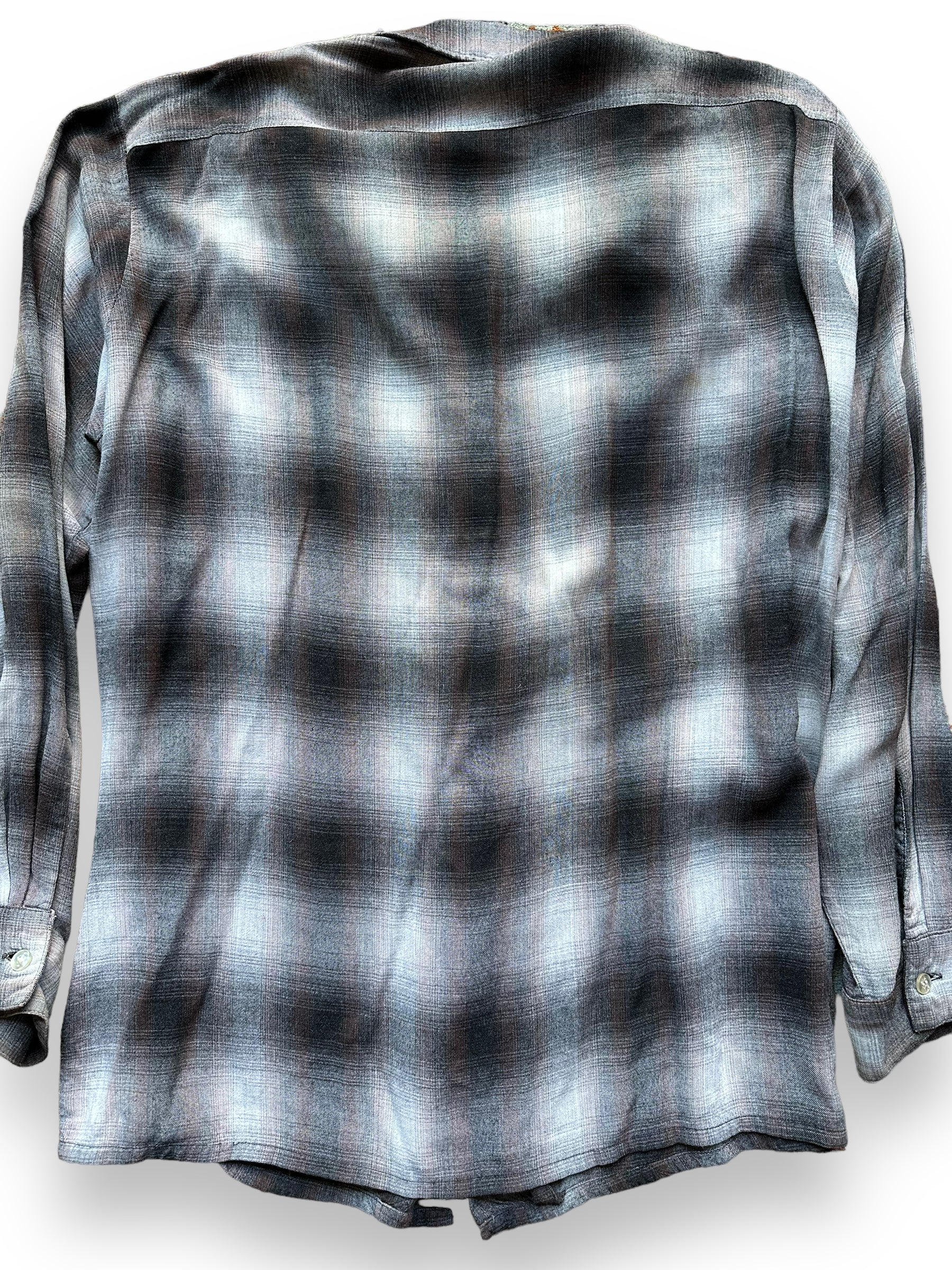 Rear Detail on Vintage Arrow Chevella Shadow Plaid Rayon Shirt SZ L | Vintage Rayon Shirt Seattle | Barn Owl Vintage Seattle