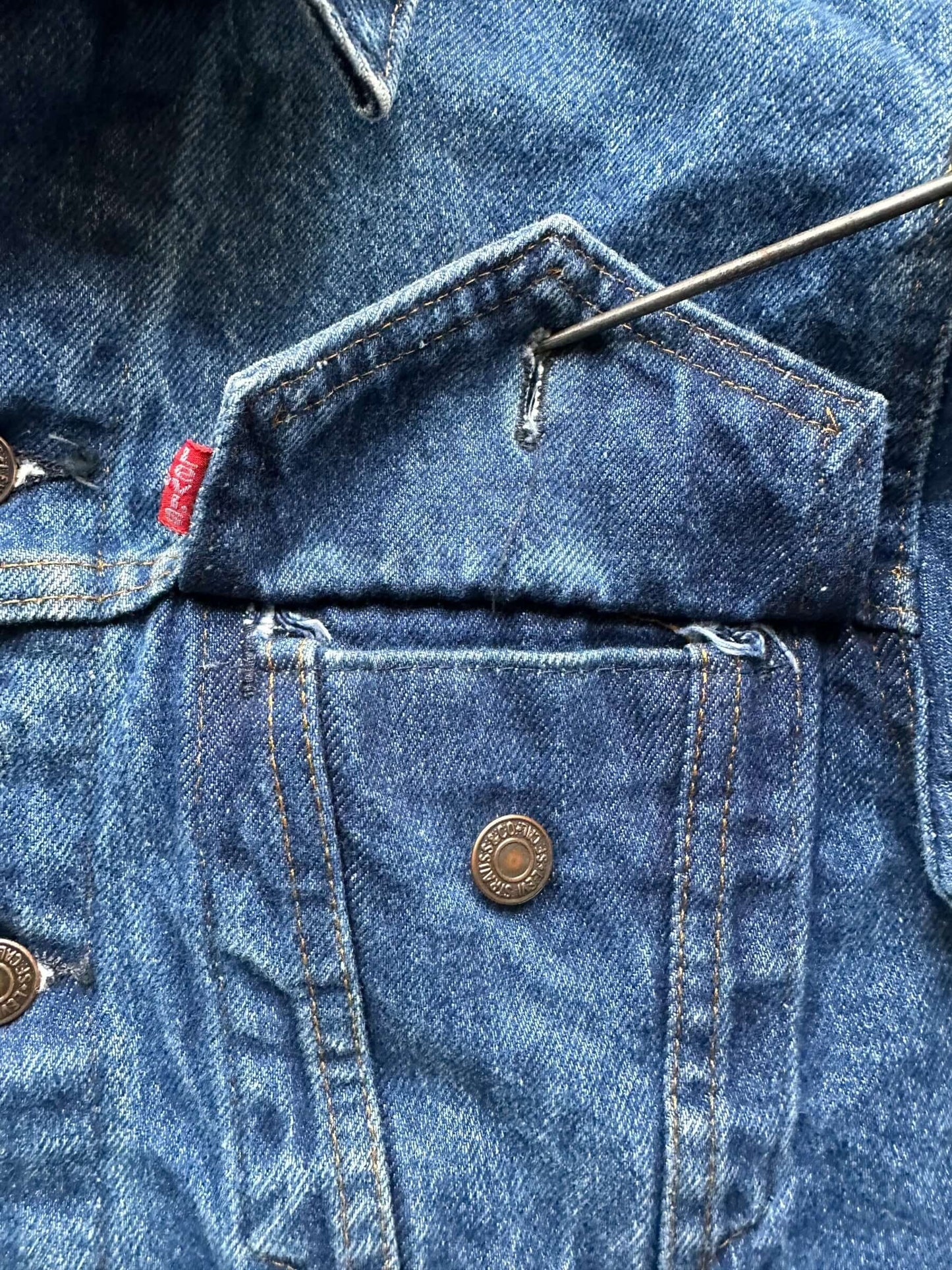Bar Tacking View of Vintage Dark 2-Pocket Levi's Type III Denim Jacket SZ 38 | Vintage Denim Jacket Seattle | Seattle Vintage Denim