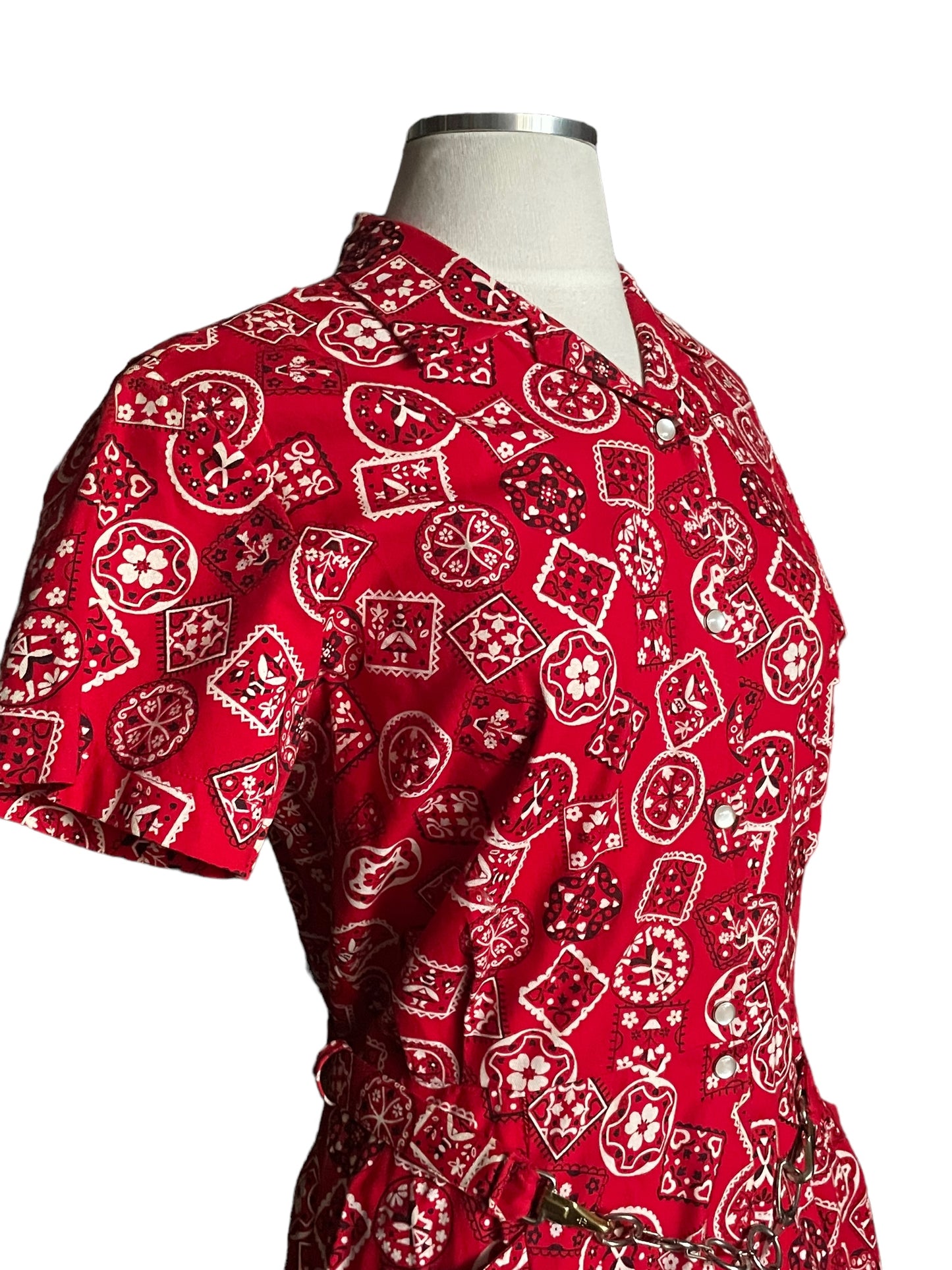 Right shoulder view of Vintage Tregos Red Bandana Dress SZ S | Barn Owl Vintage Dresses| Seattle Vintage Dresses