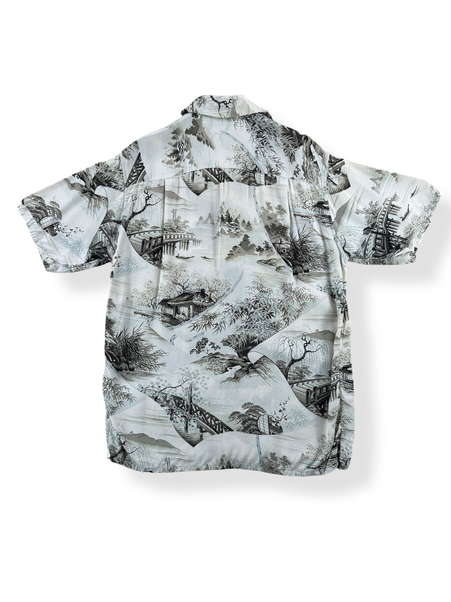 Back of Vintage Kilohana Aloha Shirt SZ S