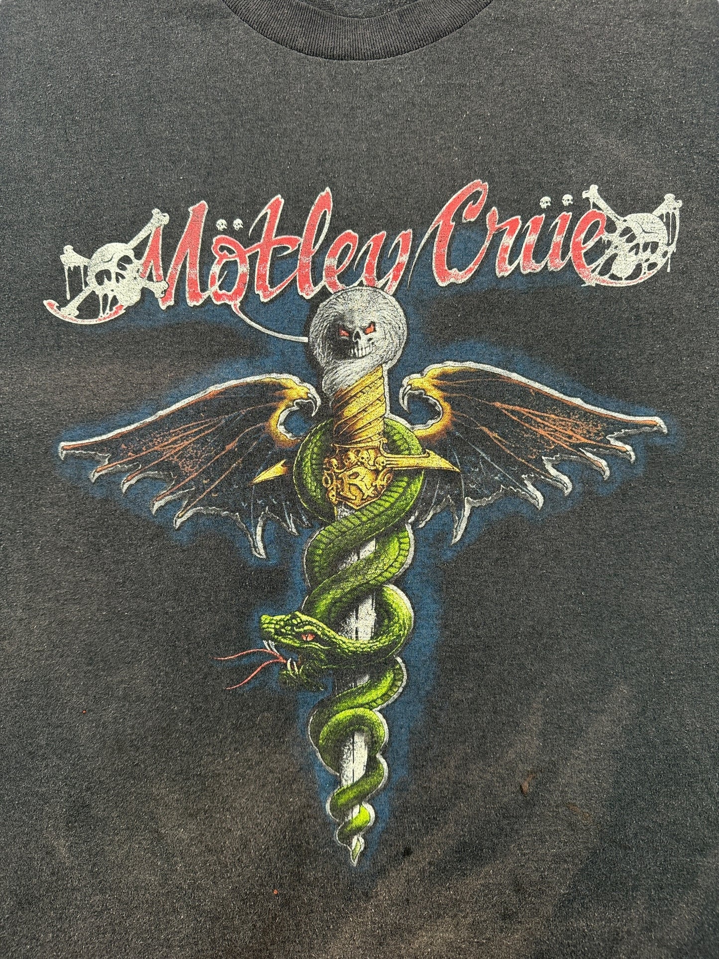 Front Graphic of Vintage Motley Crue Dr. Feelgood Tee SZ XL