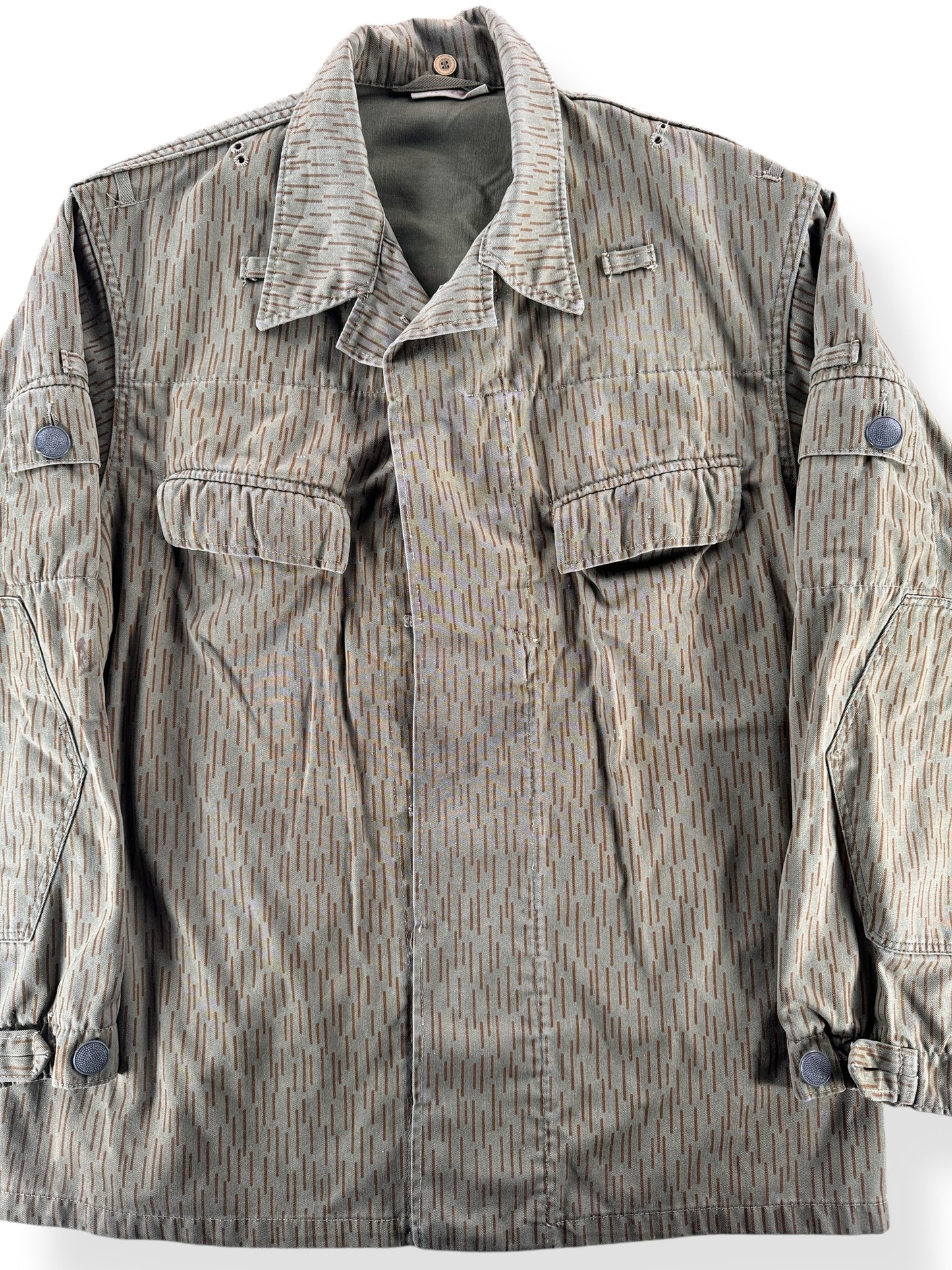 Front Close Up of Vintage Rain Camo Field Jacket SZ L AS IS