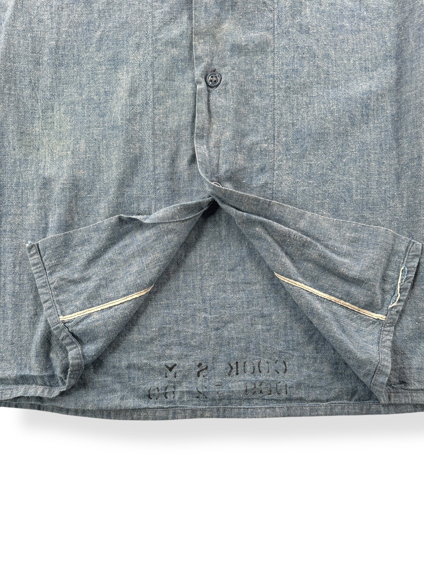 Selvedge on Vintage 60’s Vietnam US Navy Denim Chambray Shirt SZ XL