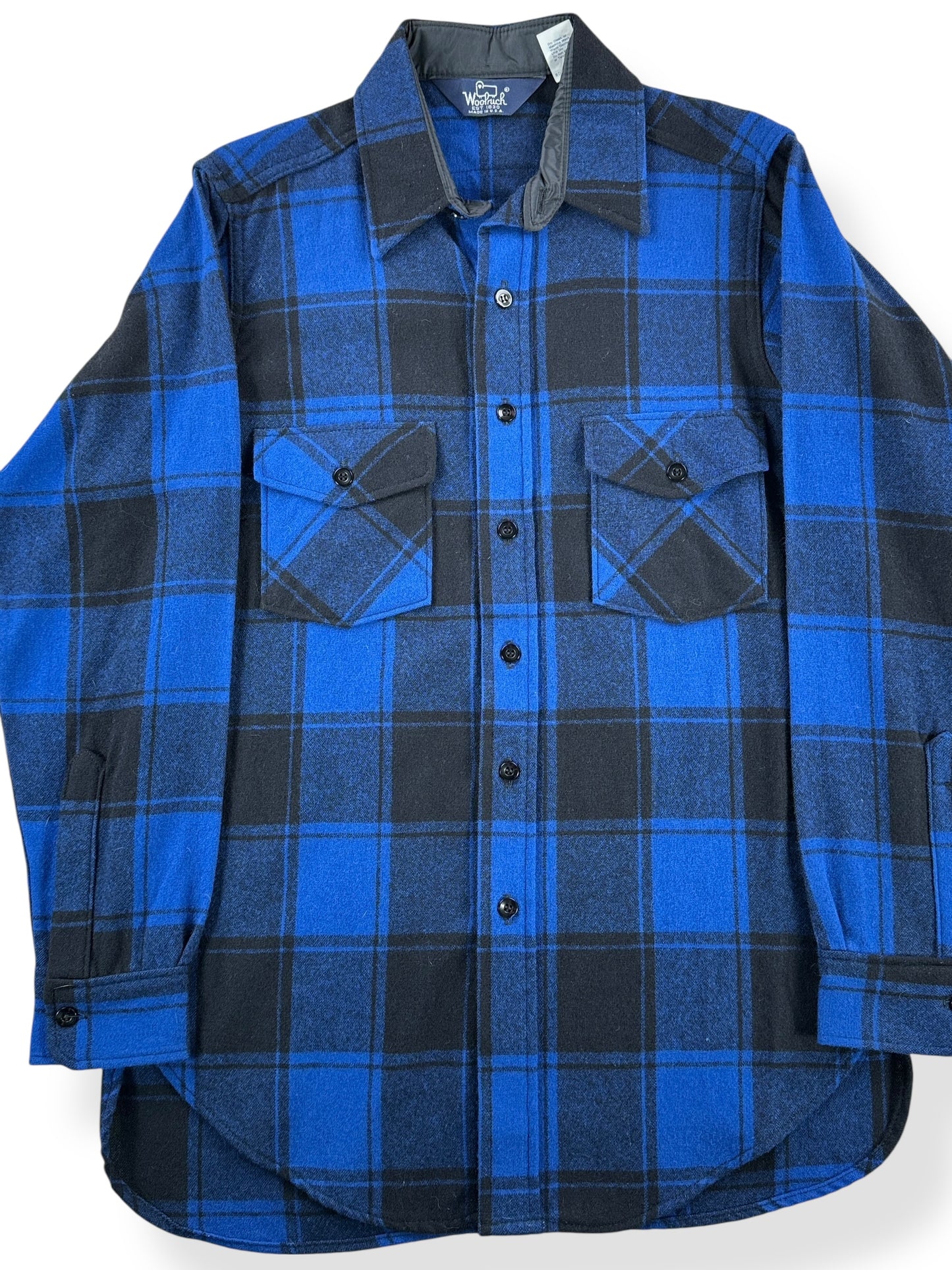 Front Close Up of Vintage Woolrich Blue and Black Wool Blend Flannel SZ M