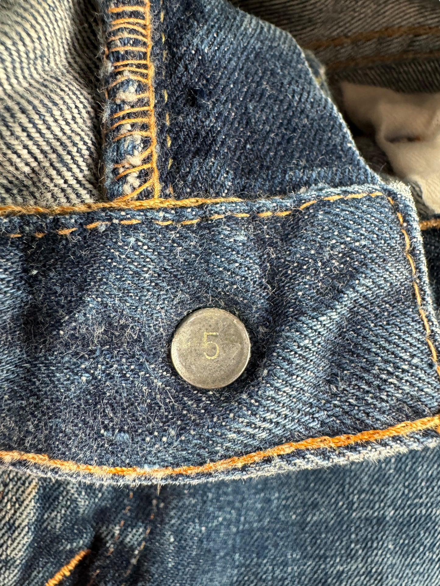 Factory Number 5 Button Stamp on Vintage Levi's 5050217XX Cutoff Shorts W31