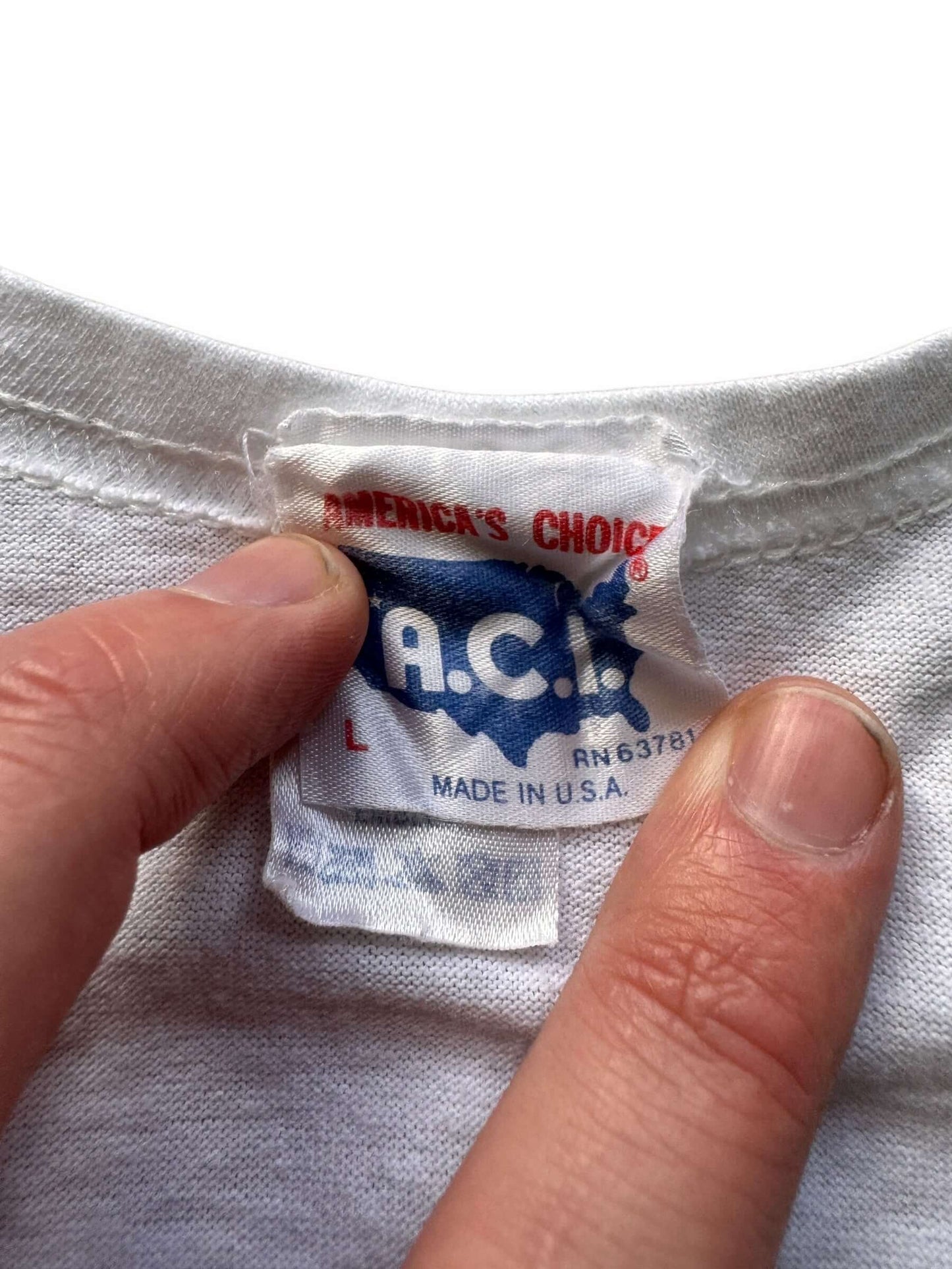 tag on Vintage Montana State Tank SZ L