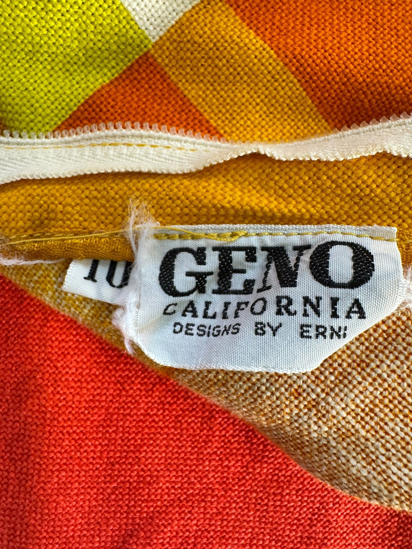 Tag view of 1960 Geno Colorful Plaid Mini S