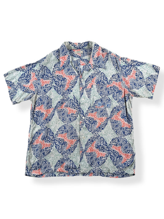 Front of Vintage Repaired Arrow Sanforset Rayon Aloha Shirt SZ L