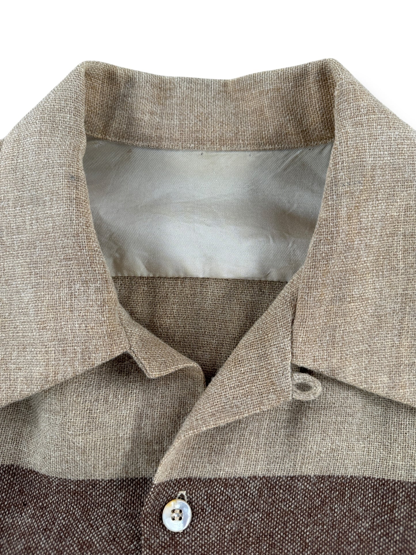 Collar on Vintage Loop Collar Feedsack-esque Short Sleeve Shirt SZ L AS IS