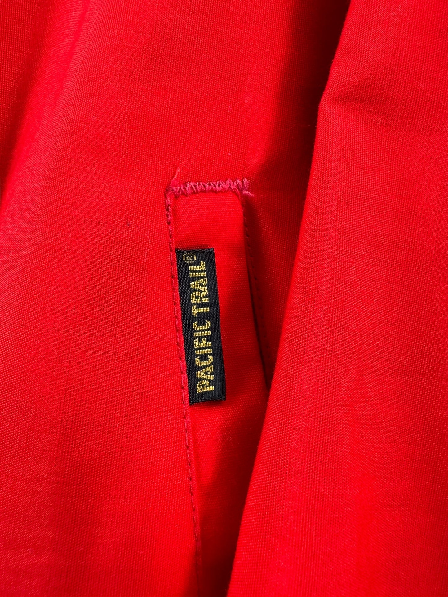 Label on Vintage Reversible Pacific Trail Windbreaker SZ M
