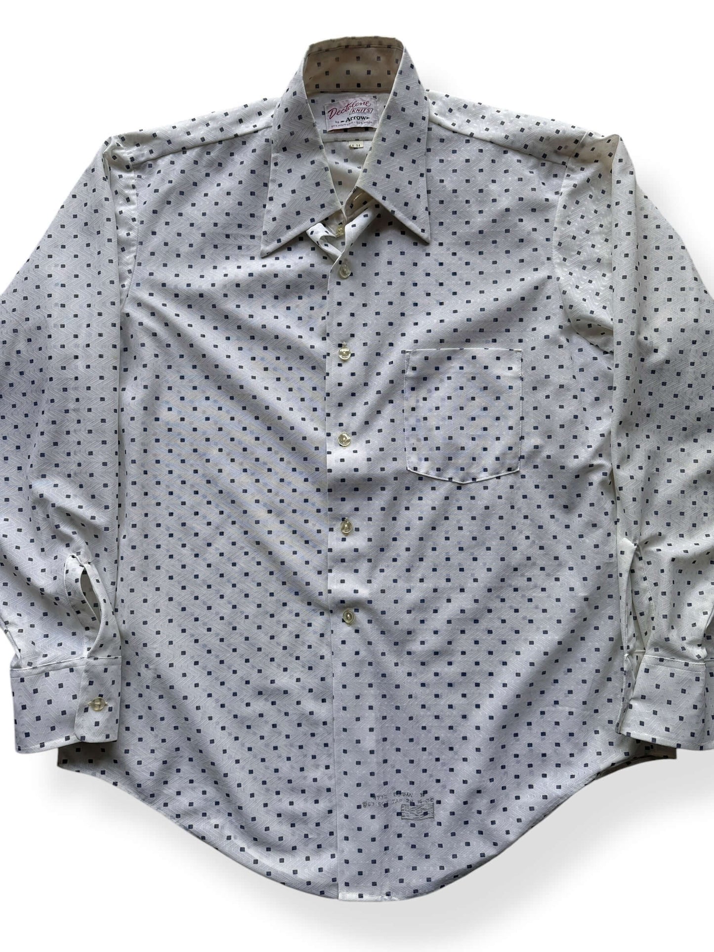 Front Close Up of Vintage Arrow Dectolene Knit Shirt SZ XL