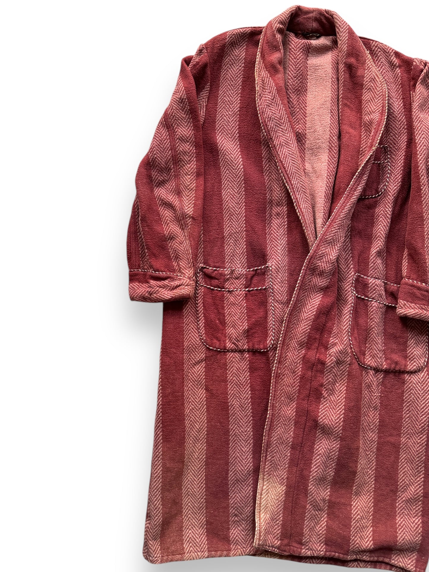 front right of Vintage Beacon Robe SZ XL