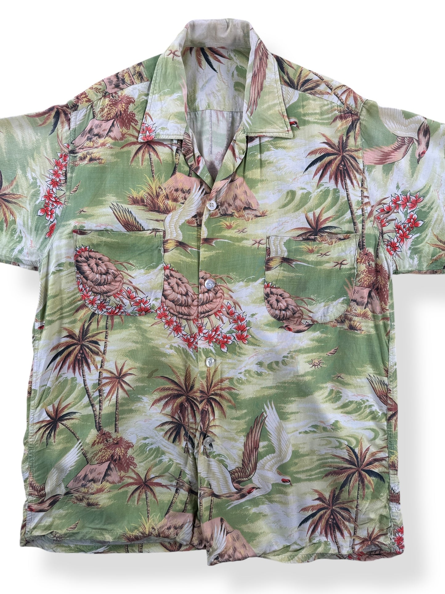 Front Close Up of Vintage Sparrows Unbranded Rayon Aloha Shirt SZ M