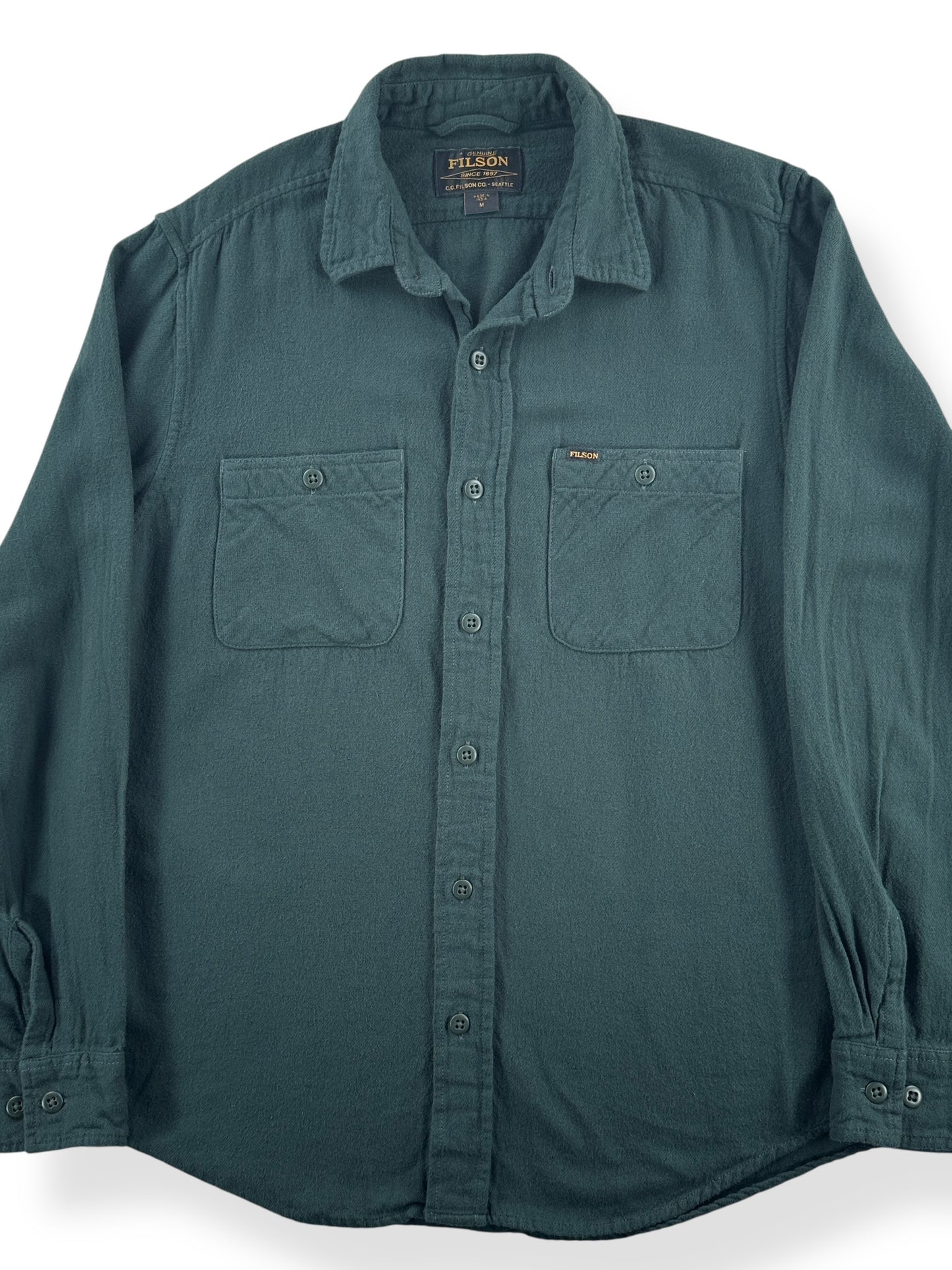 Front Close Up of Filson Forest Green Rangeland Flannel Shirt SZ M