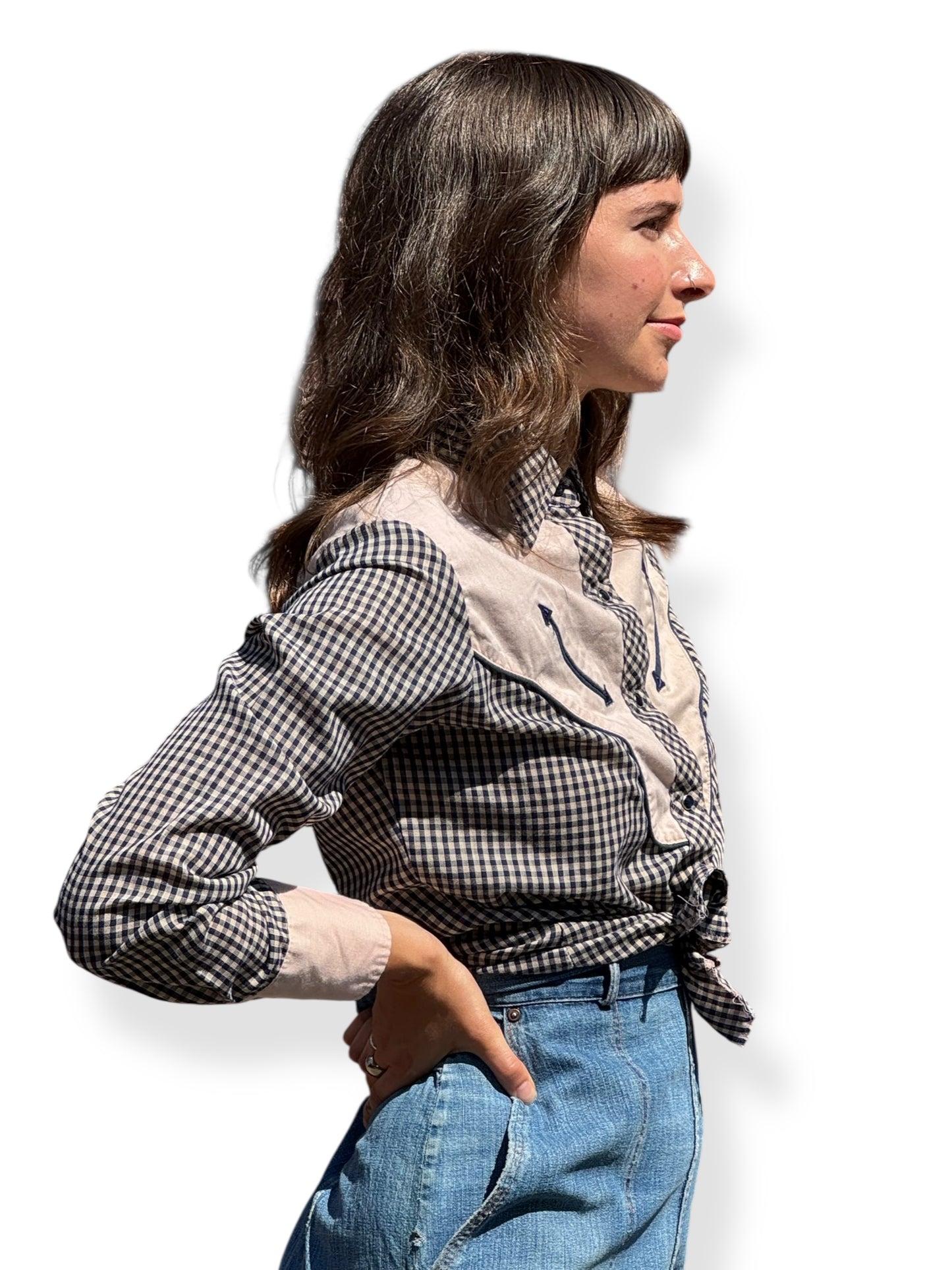 Side View of Vintage Authentic Ladies Wrangler Gingham Western Top SZ M